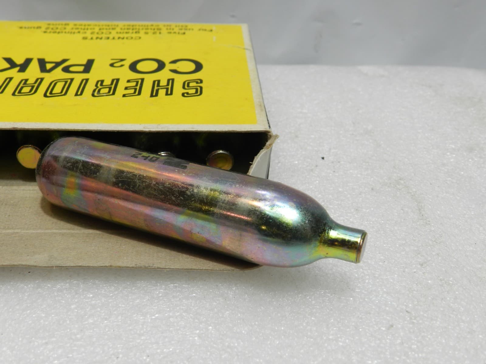 Vintage 5 Pak Pack Box Sheridan Pellet Rifle Pistol CO2 Cylinders (G56S) - Thumbnail 2