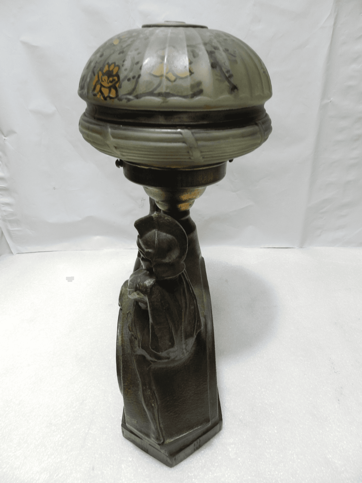 VTG Spelter Figural Roman Soldier Chariot Horses Lamp w/ Globe Not Wired (Z73S) - Thumbnail 3