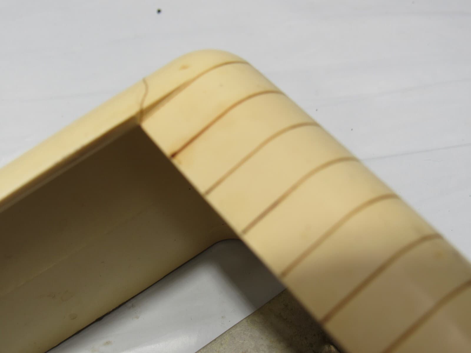Vintage Sanek Barber Shop Neck Strip Tissue Dispenser (O35K) - Thumbnail 3