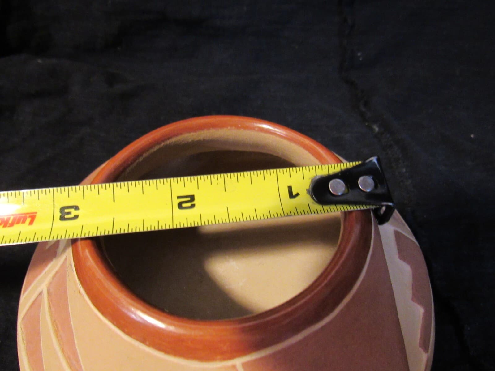 Pueblo Carved Etched Clay Pottery Vase New Mexico W82S - Thumbnail 6