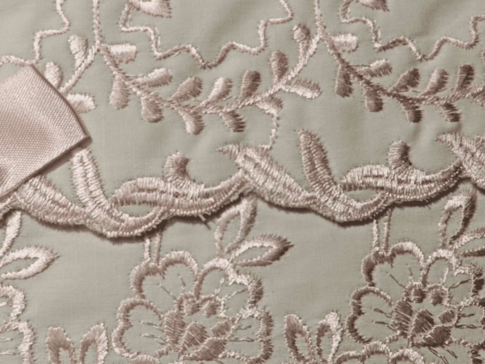 Artlin Pillow Case Ensemble Cotton Fifth Ave NY Embroidered White/Pink L37J - Thumbnail 6