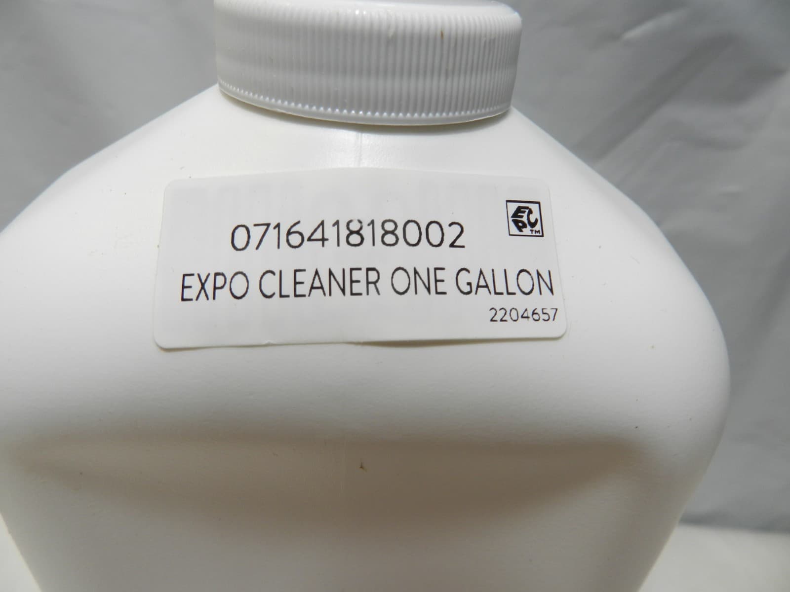 Expo White Board CARE Dry Erase Surface Cleaner, 1 gal Bottle G72K - Thumbnail 3