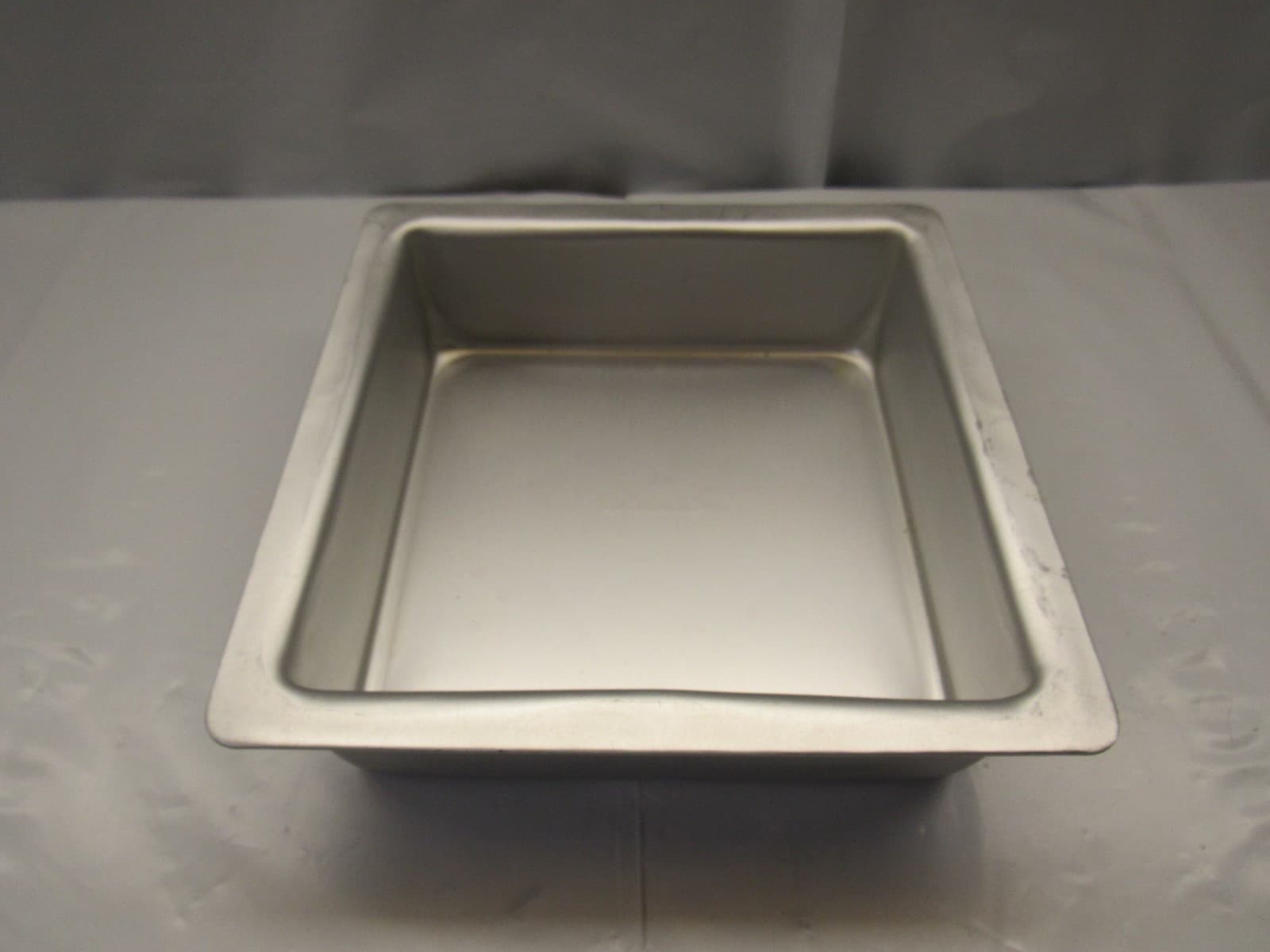 Fat Daddio's Anodized Aluminum Square Cake Pan 6"x 6"x 2" Cakes Bakeware (57K)
