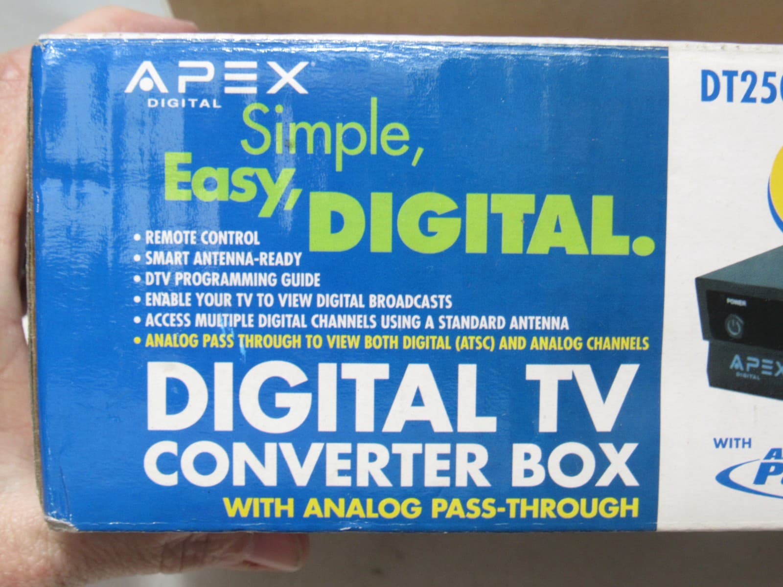 Apex DT250 Digital TV Converter Box with Analog Pass Through & Remote B63J? - Thumbnail 5