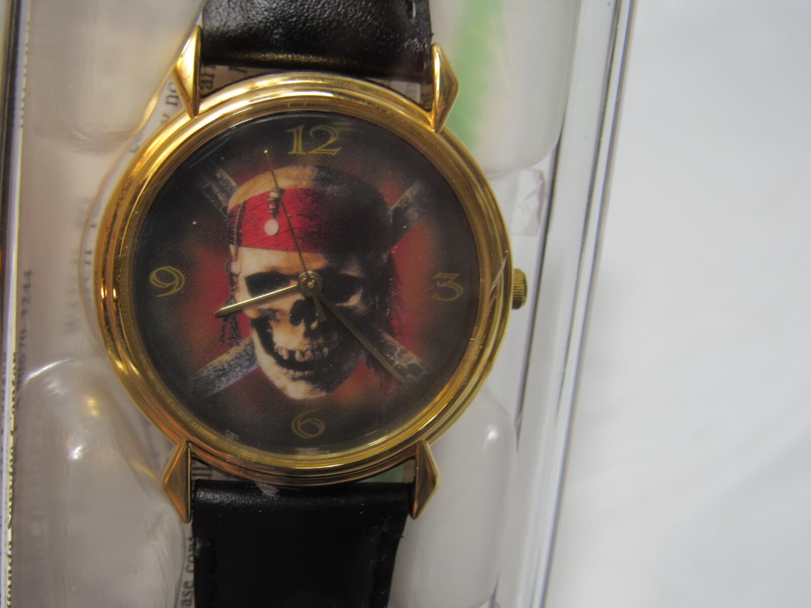 Disney Time Works: Pirates of the Caribbean Watch SE Collector's Series (Q59M) - Thumbnail 3