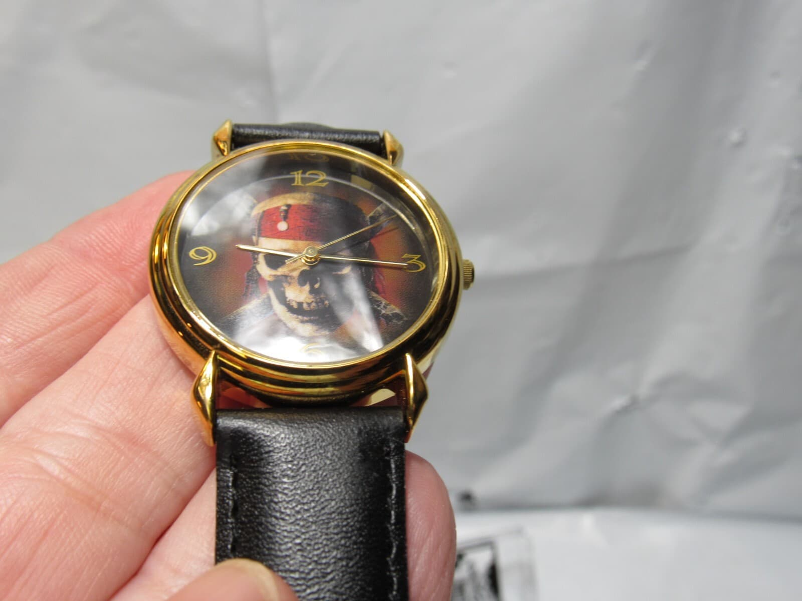 Disney Time Works: Pirates of the Caribbean Watch SE Collector's Series (Q59M) - Thumbnail 8