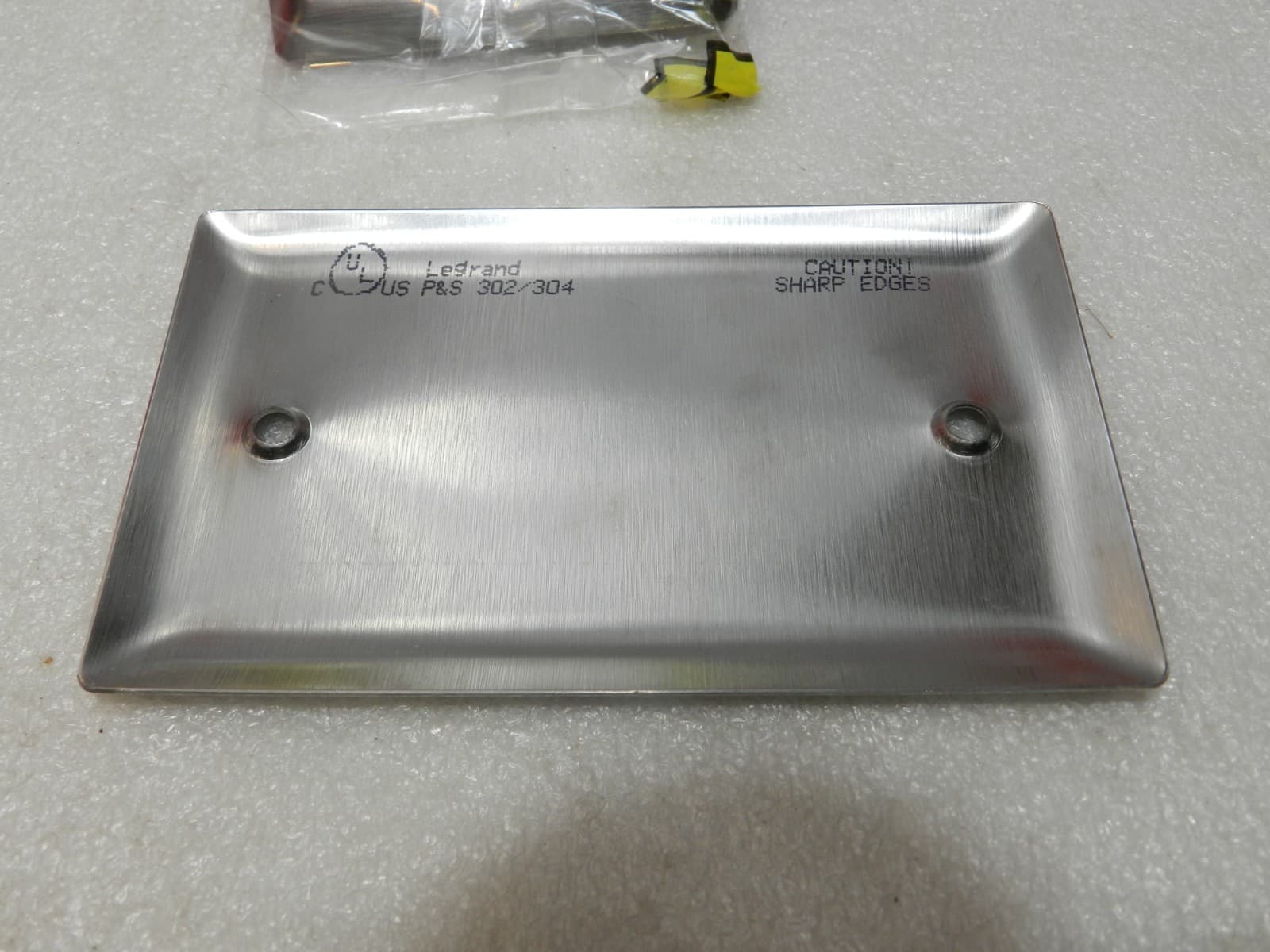 8 Legrand - Pass & Seymour SS13 Smooth 302/304SS Metal Wall Plate (D1) - Thumbnail 3