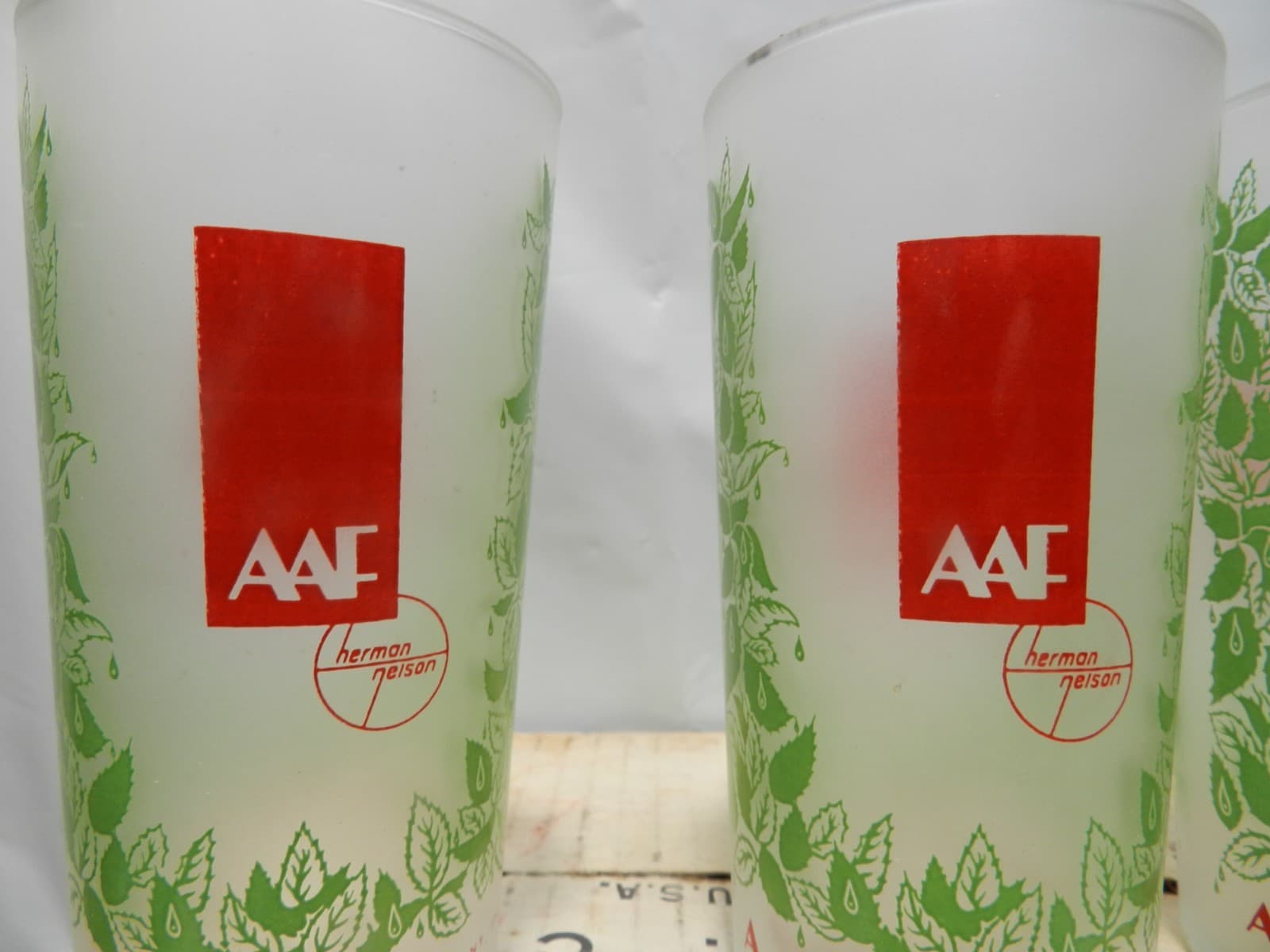 5 Vintage Kentucky Derby/American Air Filter Frosted Mint Julep Glass (D5J) - Thumbnail 3