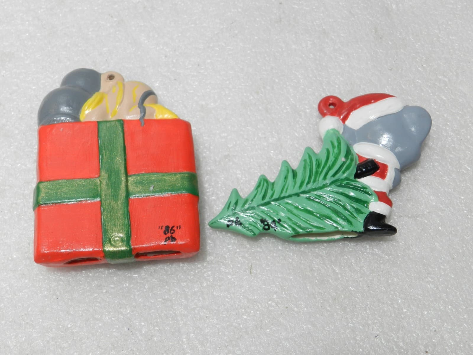 Vintage Mouse/Santa Ceramic Christmas Tree Ornaments Hand Painted 83 - 86 (Y83M - Thumbnail 17