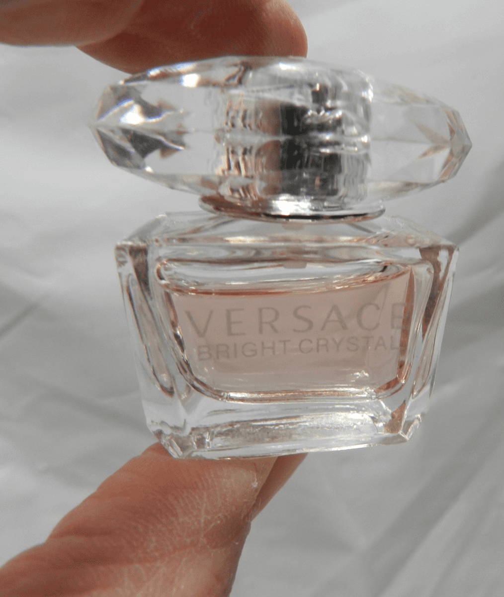 Versace Bright Crystal Mini Eau De Toilette For Women 5ml/0.17fl.oz. G86K - Thumbnail 3