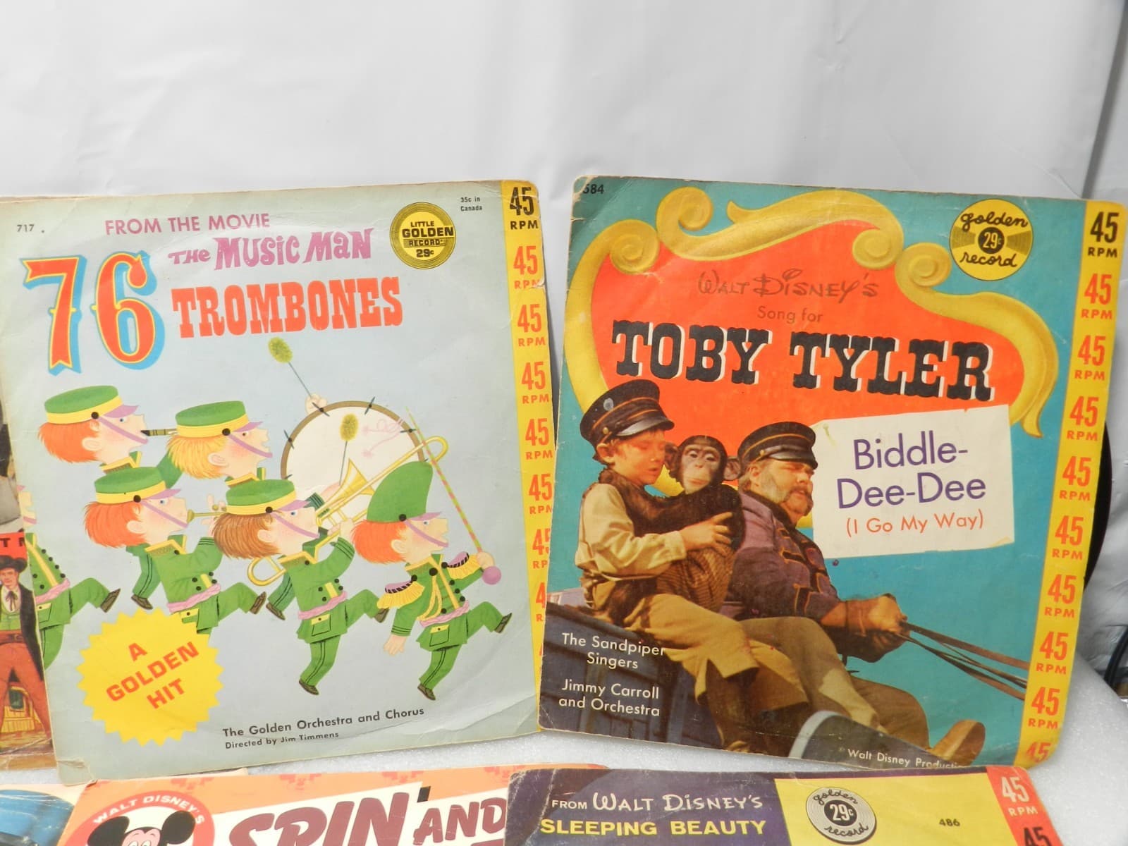 18 Children’s Records Books & Music 45 RPM Vinyl Disney Peter Pan Golden L49JJ - Thumbnail 3