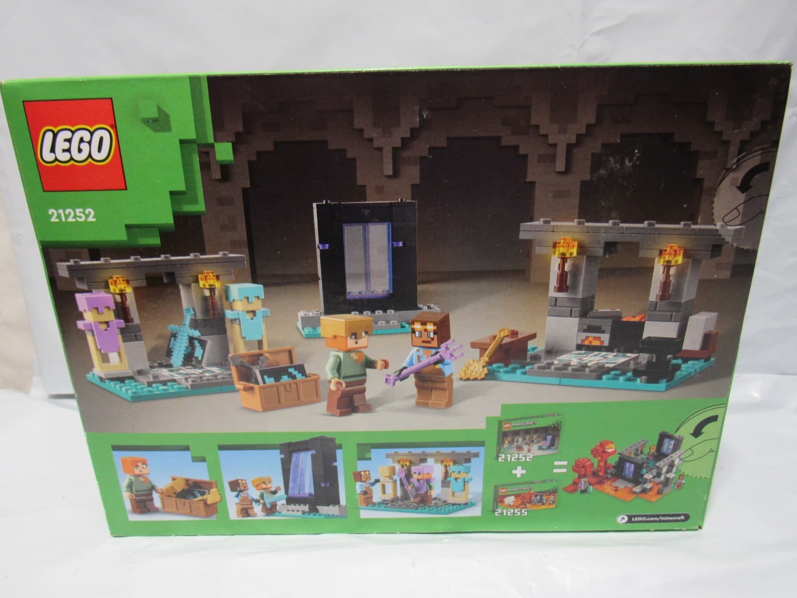 LEGO Minecraft: The Armory (21252) 203 pcs set New Sealed (M97K) - Thumbnail 4