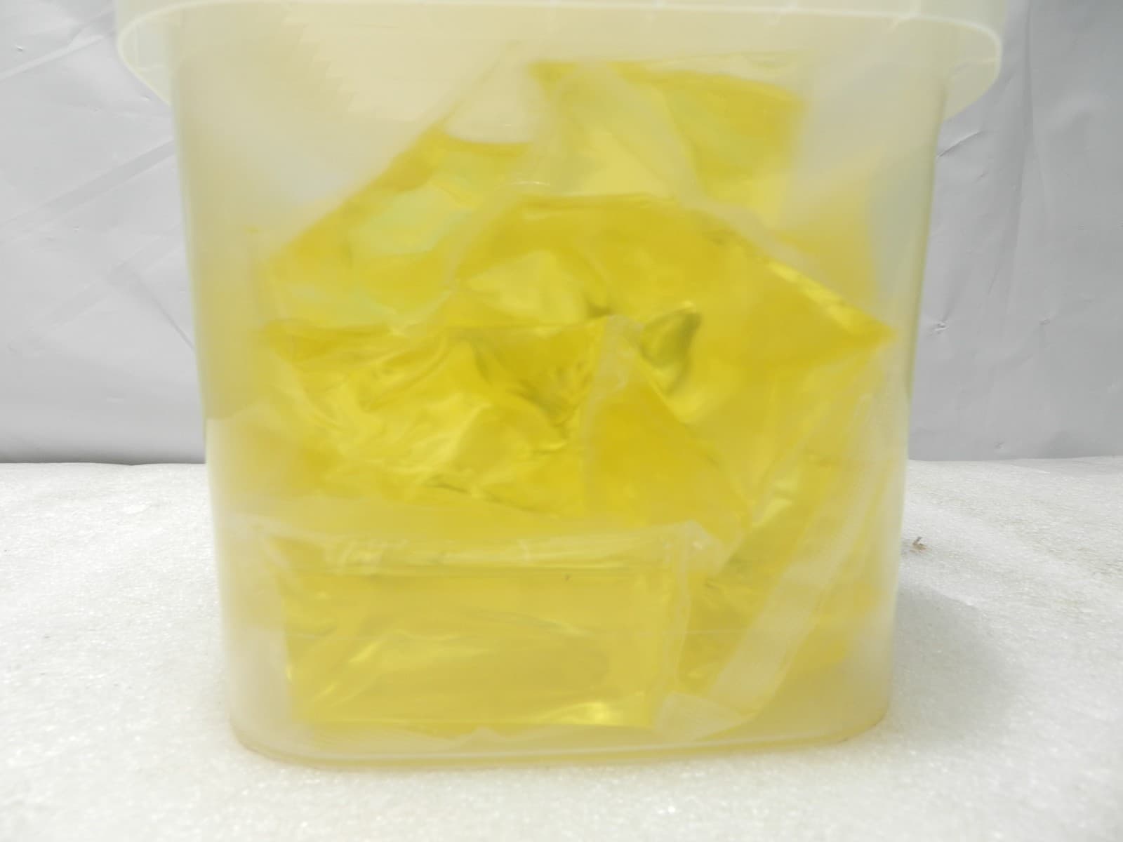 Brighton Professional™ Neutral Floor Cleaner Dissolvable Portion 50 Packets G92K - Thumbnail 6