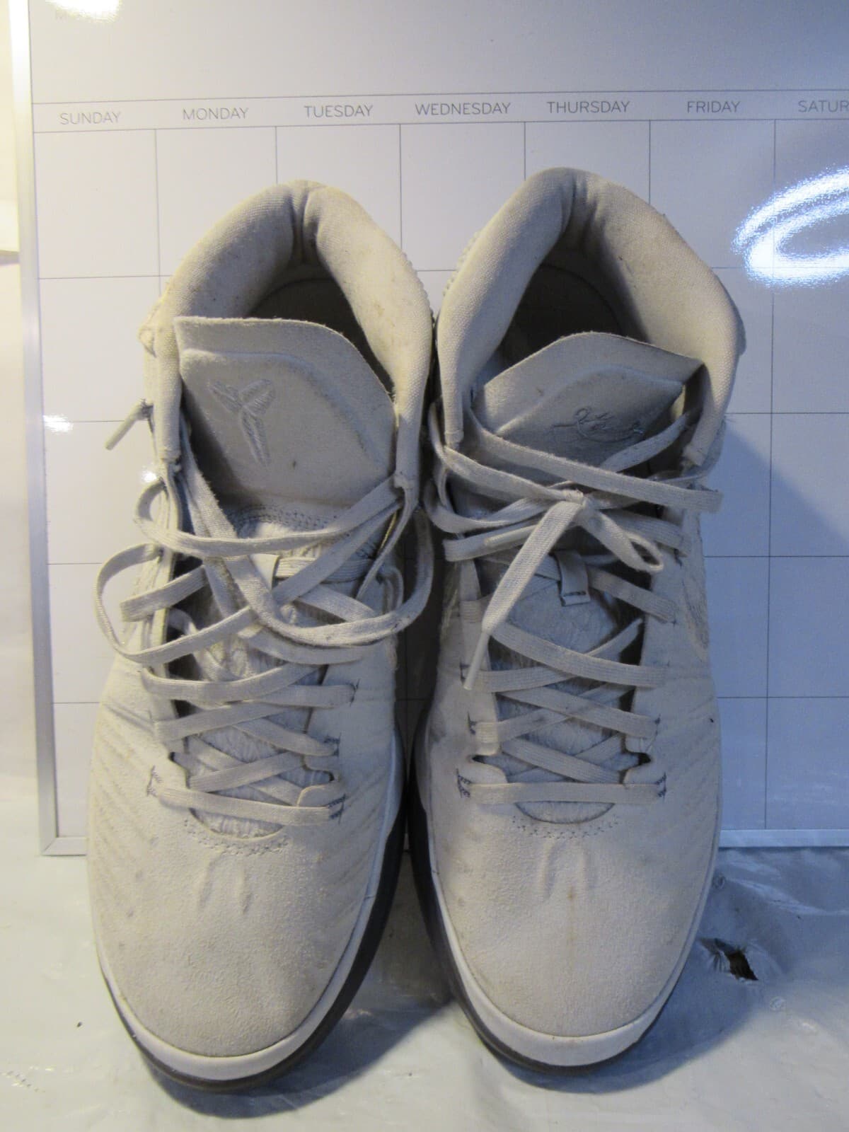 Nike Shoes Mens 10.5 Kobe A.D. Mid "Pure Platinum 2018" Sneakers 922482-004 B76 - Thumbnail 2