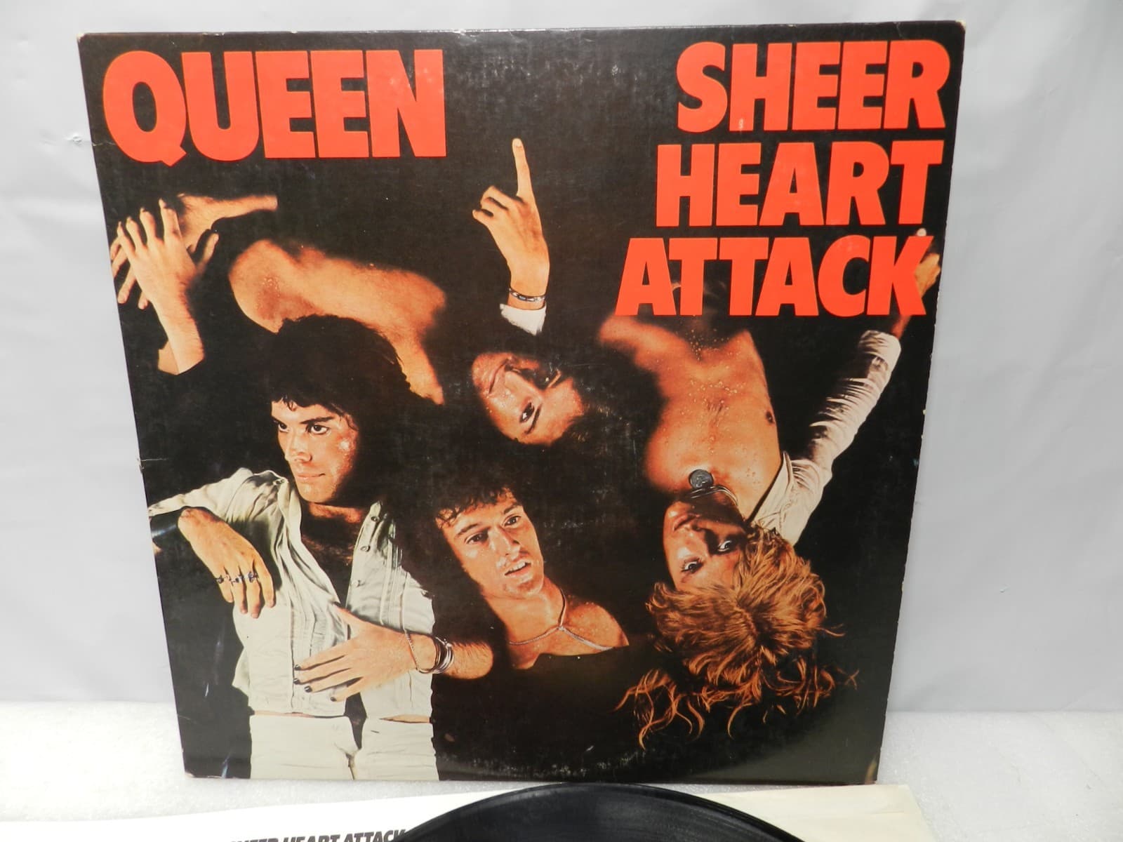 Queen Sheer Heart Attack Vinyl LP 33 RPM 1974 Insert Lyrics Poster Sleeve L52JJ - Thumbnail 2