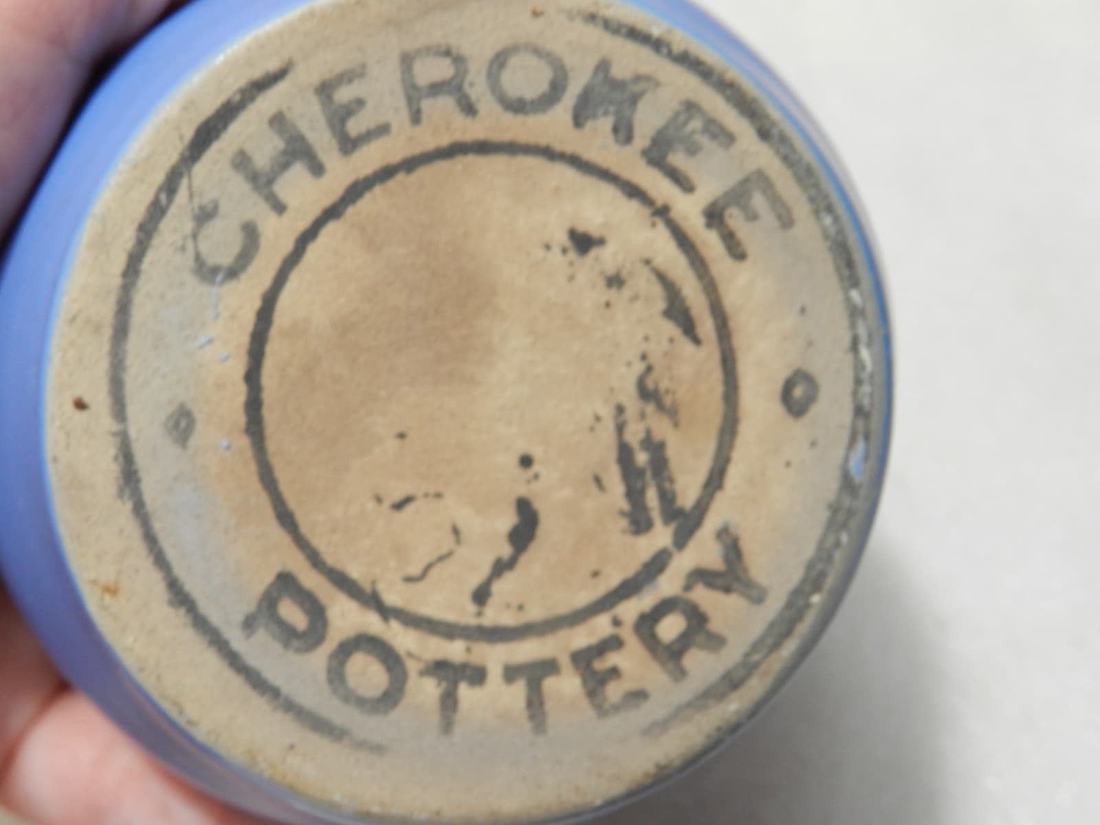Cherokee Pottery Blue Glazed Vase Backstamp Louisville KY Stoneware 6" (D39S) - Thumbnail 3