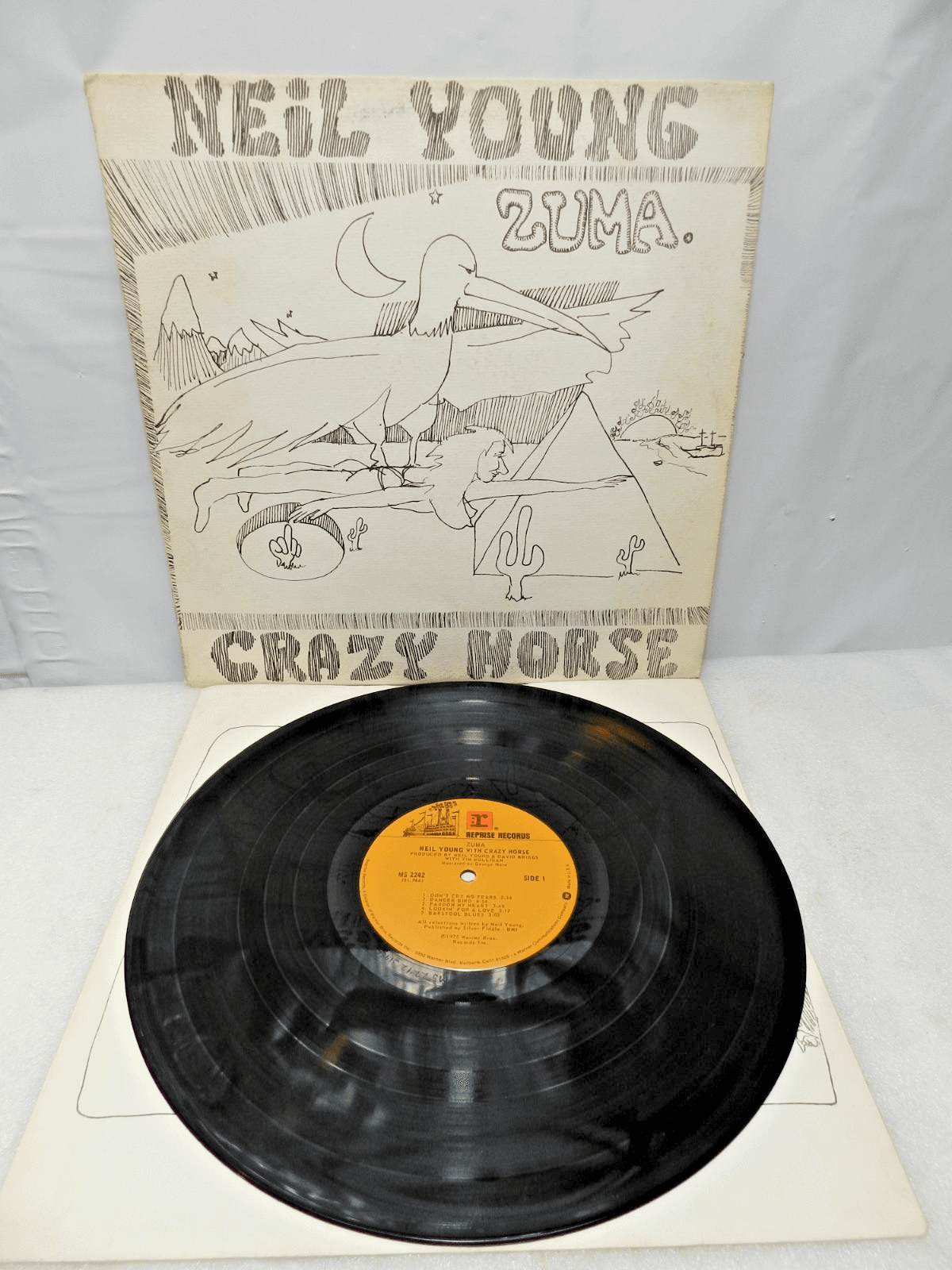 Neil Young Crazy Horse Zuma 1975 Vinyl LP MS 2242 1st Press Insert Lyrics (L57JJ