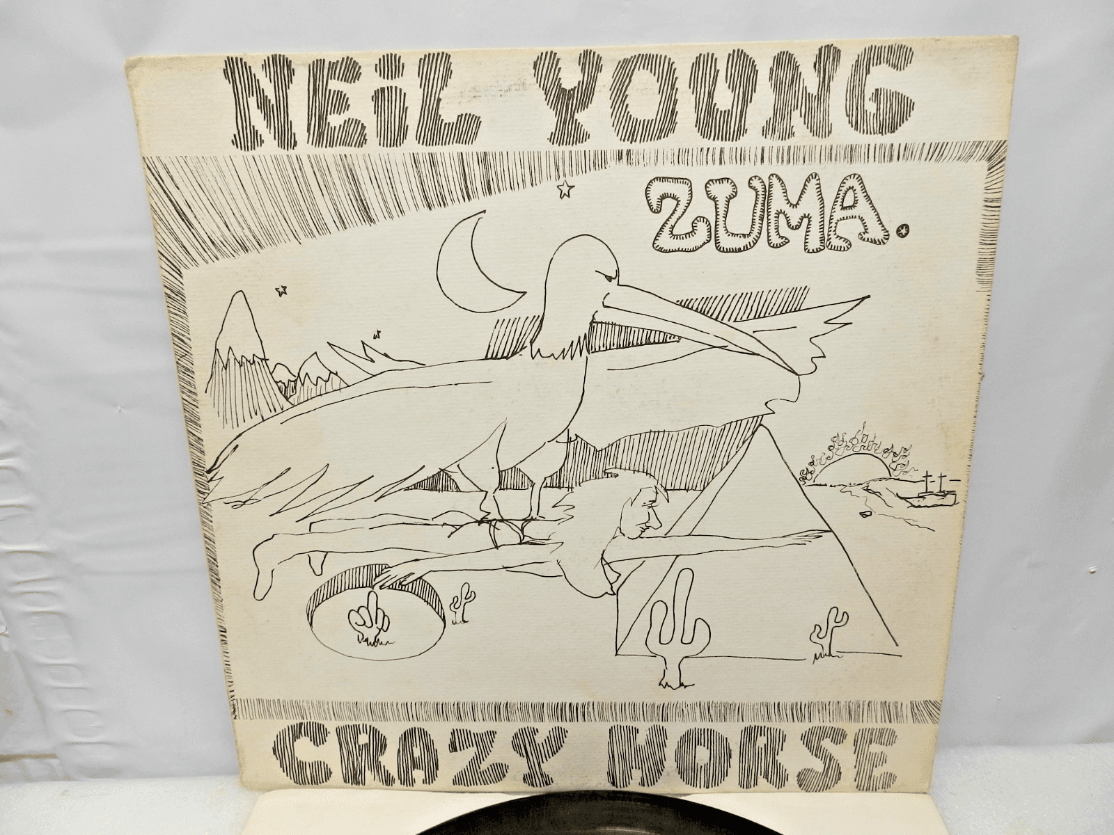 Neil Young Crazy Horse Zuma 1975 Vinyl LP MS 2242 1st Press Insert Lyrics (L57JJ - Thumbnail 2