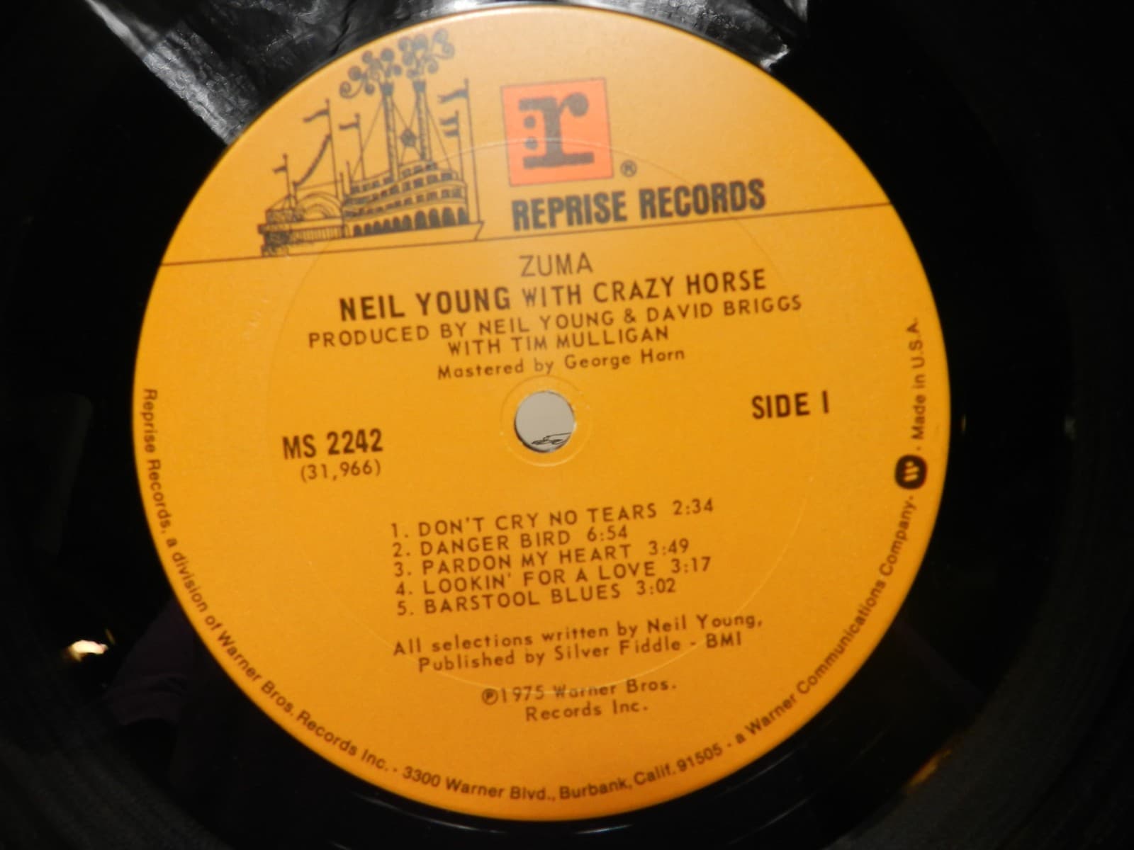 Neil Young Crazy Horse Zuma 1975 Vinyl LP MS 2242 1st Press Insert Lyrics (L57JJ - Thumbnail 3
