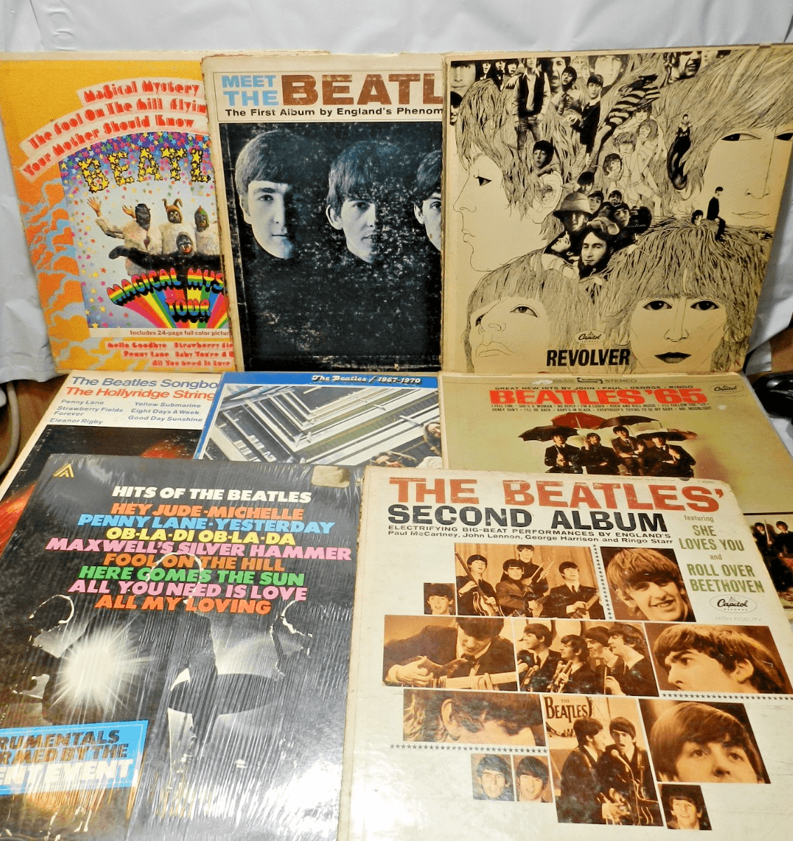 8 Vintage Beatles Vinyl Record Albums Original Sleeves 60's 70's (L59JJ)