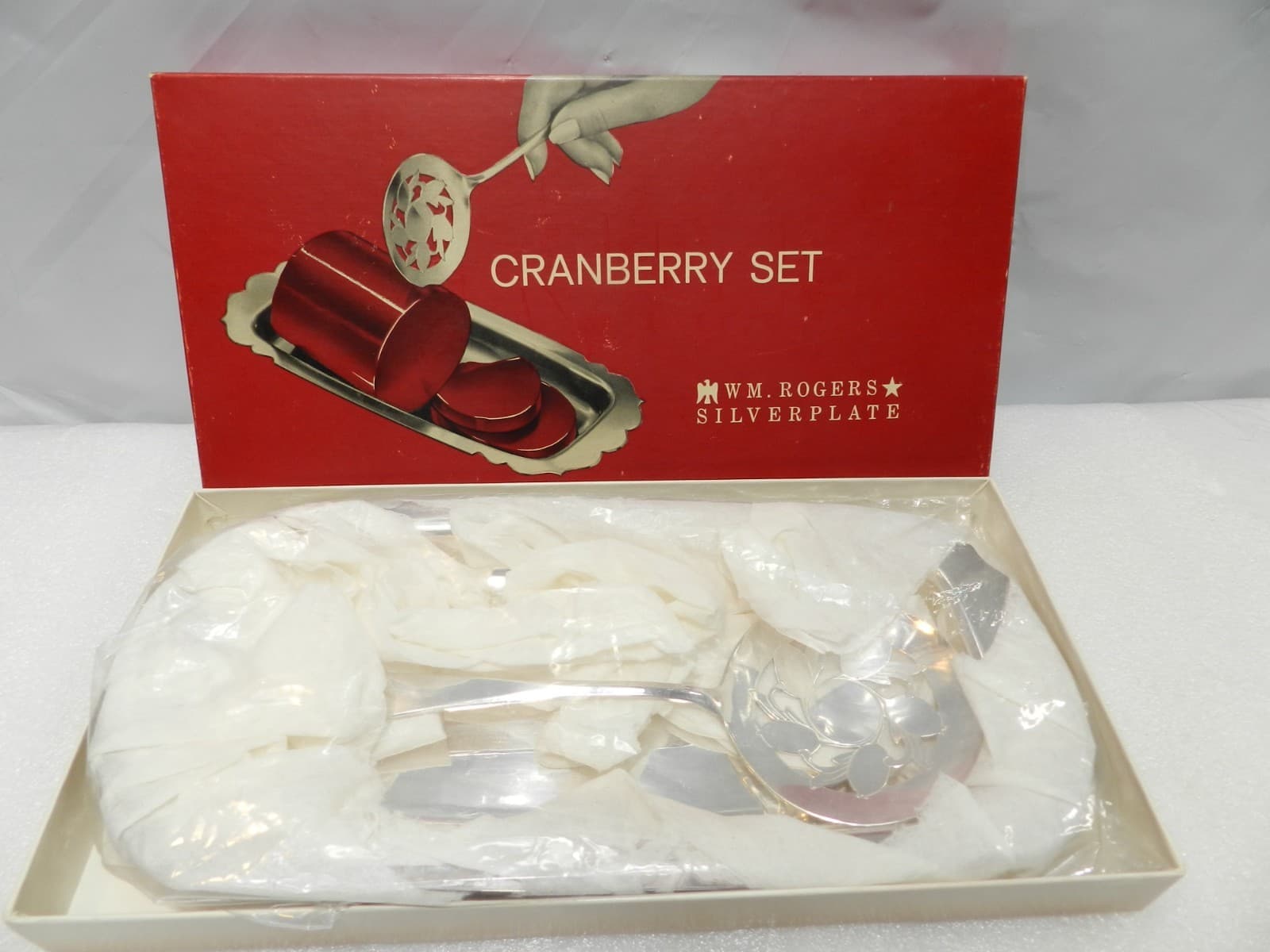 Vintage WM. Rogers Silverplate Cranberry Set Spoon And Plate Original Box F50J