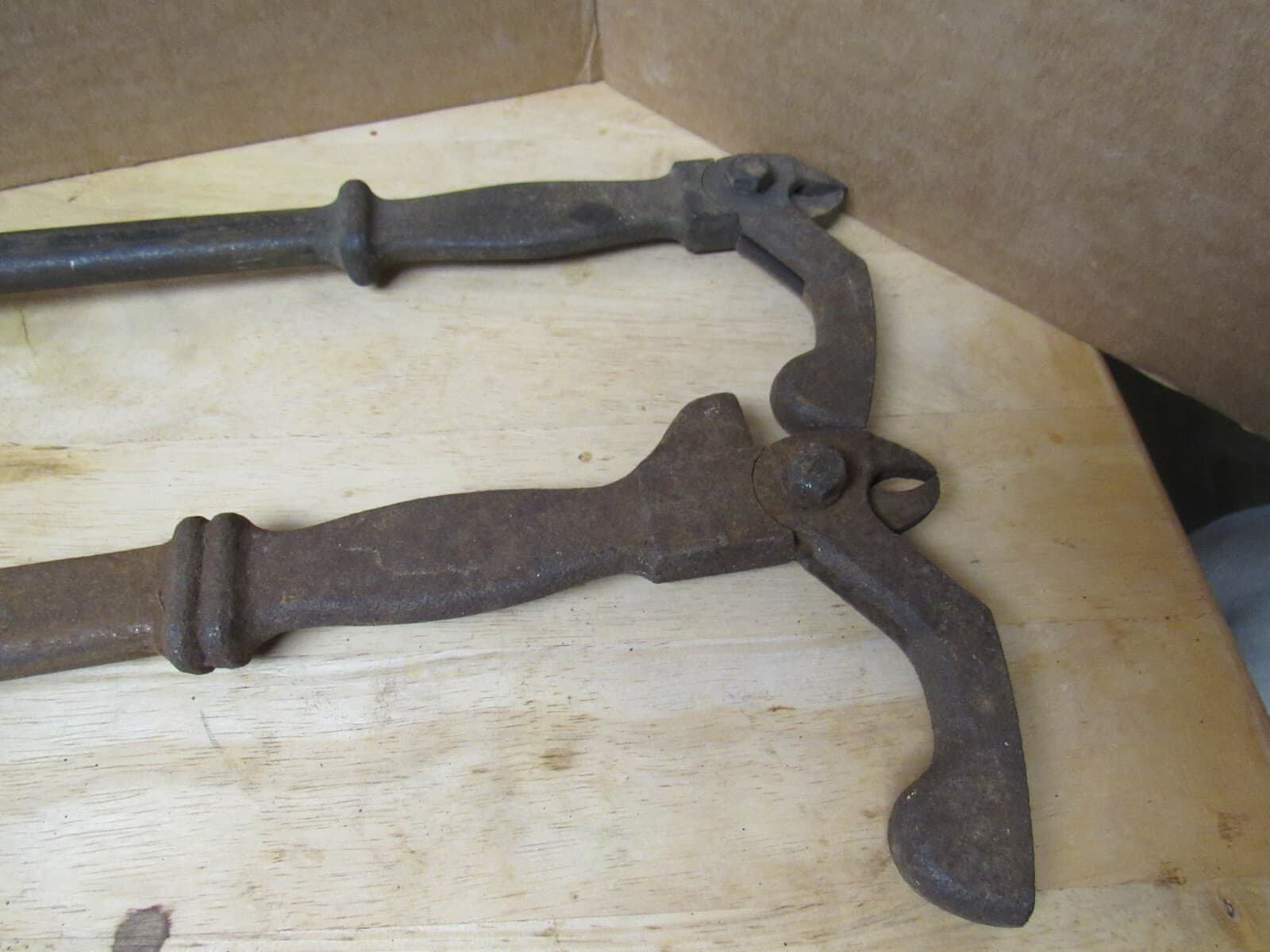 2 ANTIQUE Tools Nail Puller Extractor SMITH HEMENWAY Woodwork (J) - Thumbnail 5