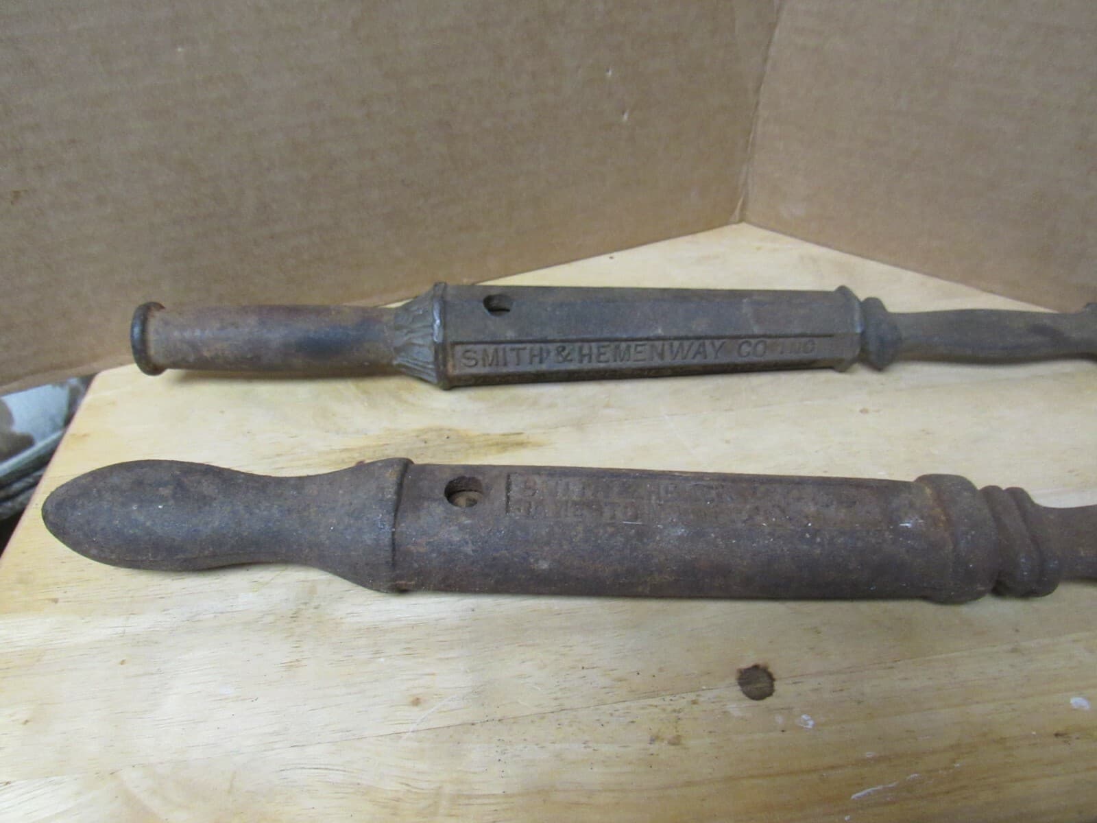 2 ANTIQUE Tools Nail Puller Extractor SMITH HEMENWAY Woodwork (J) - Thumbnail 6
