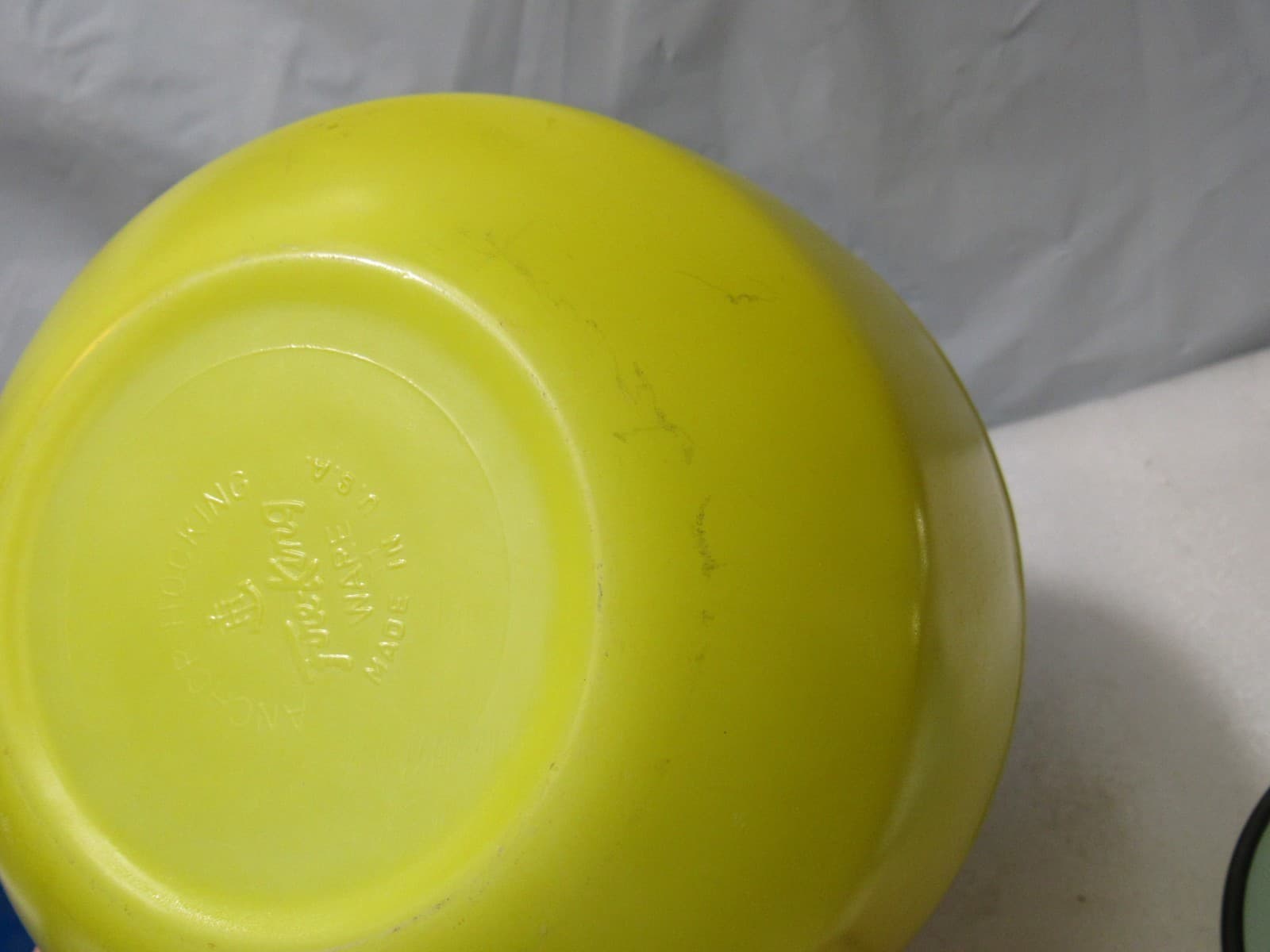 Vintage Anchor Hocking Fire-King Mixing Nesting Bowl Set Bold Primary Color H11K - Thumbnail 11