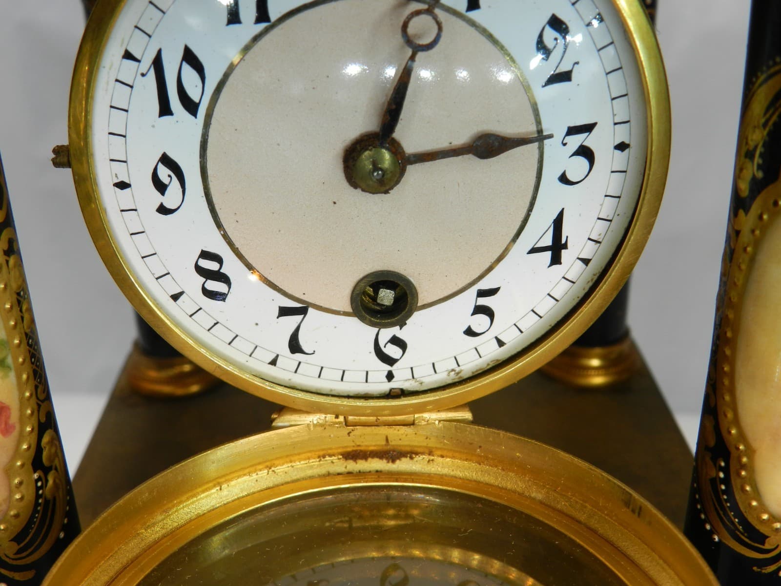 Vintage Royal Vienna Cobalt Porcelain Four-Column Portico Mantle Clock (F42JJ) - Thumbnail 12