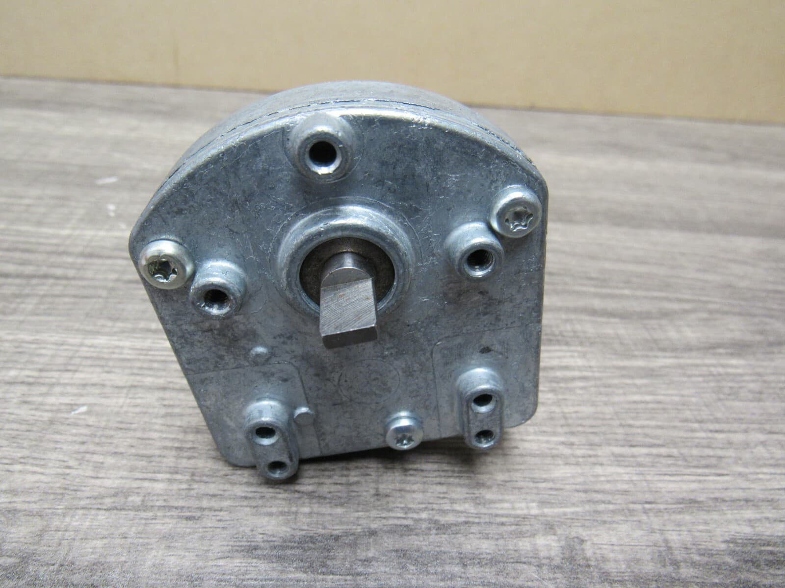 New Merkle Korff 24VDC model ES3812-AR Gear Motor Y32K - Thumbnail 5