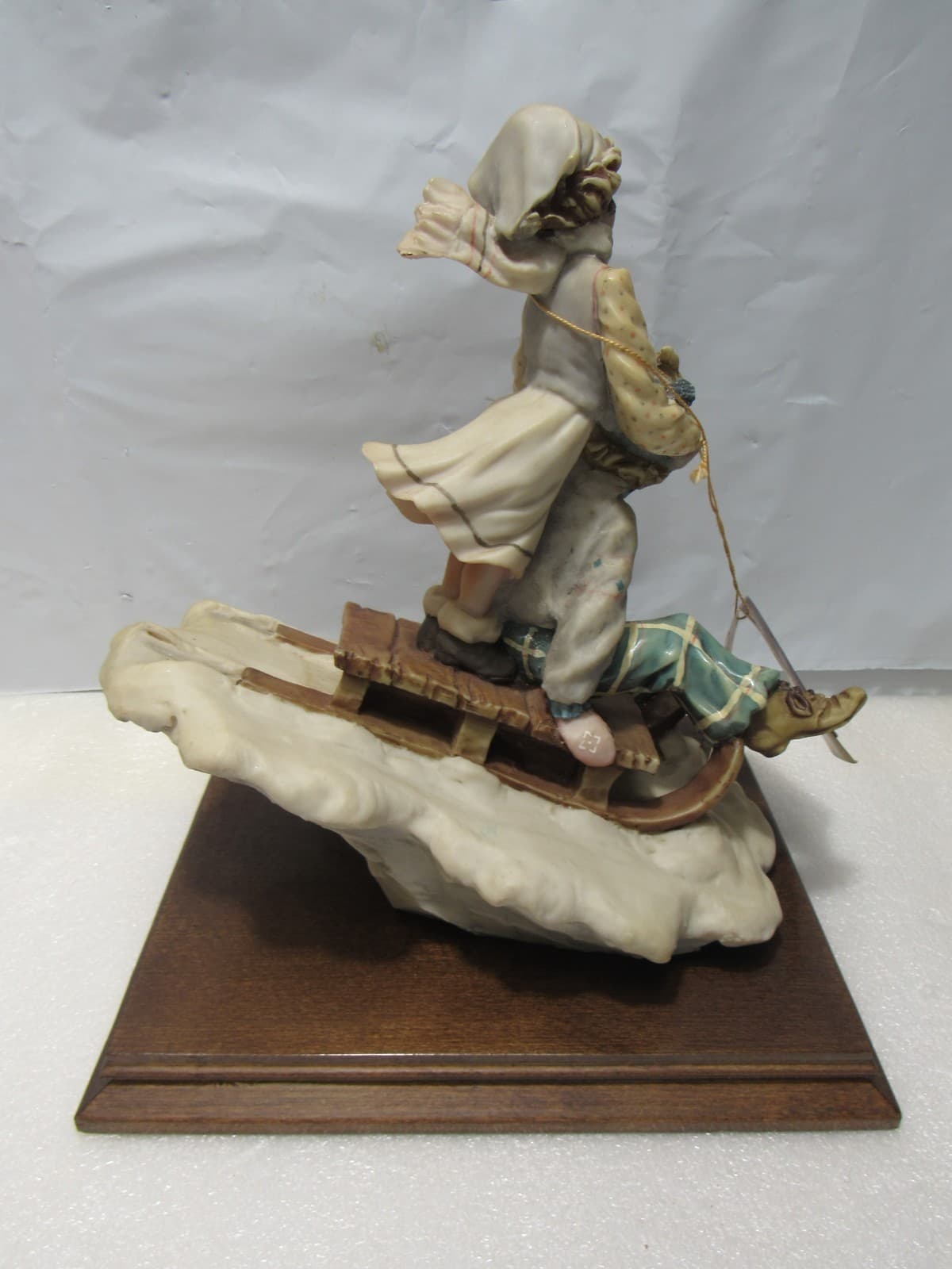 Vintage A. Belcari Boy and Girl Figurine Sledding Made in Italy 9.5" Tall (U7JJ - Thumbnail 6
