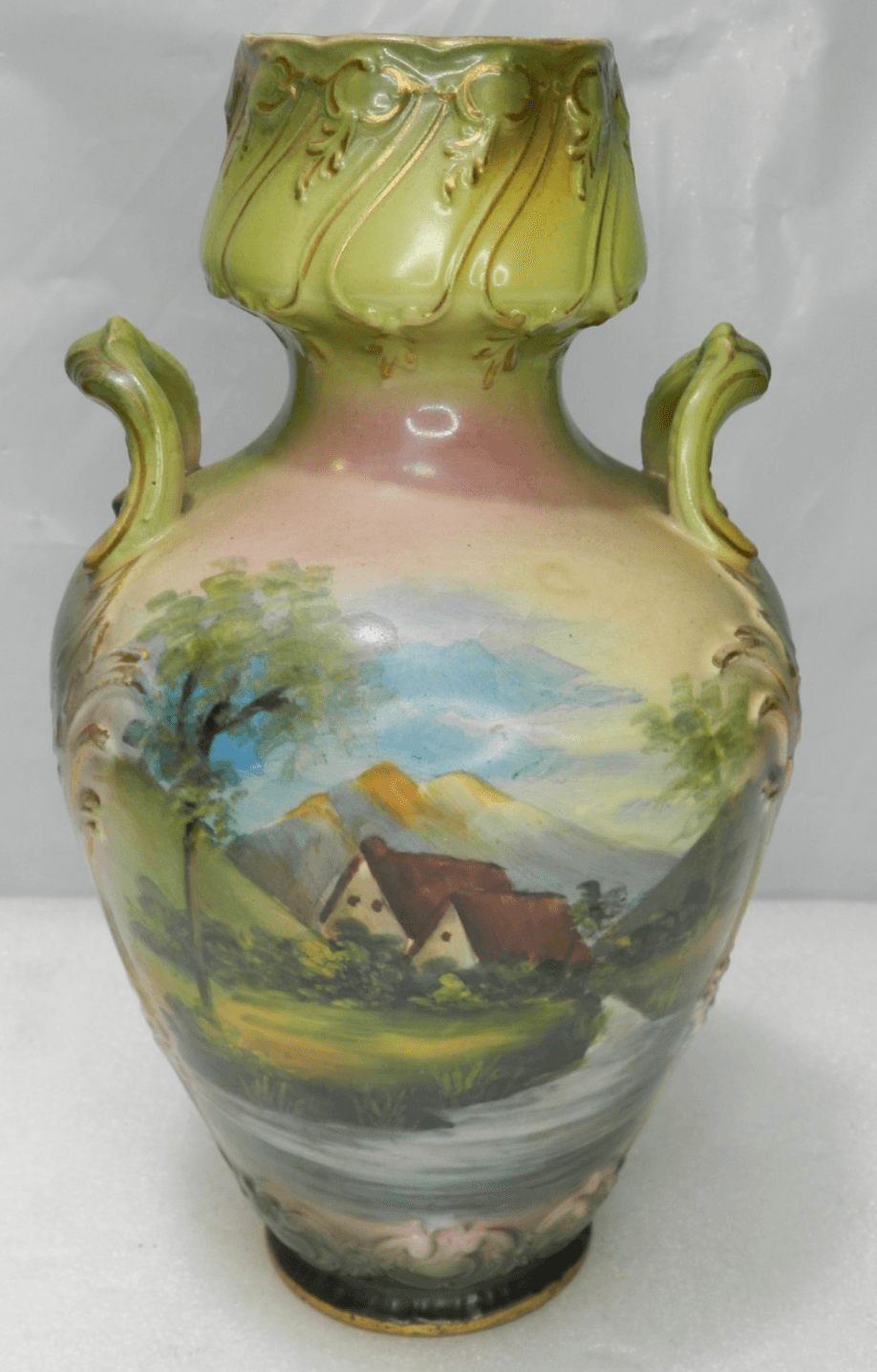 Vintage Royal Bonn 8" Cottage/Farm Scene Vase Germany Double Handle (F44JJ)
