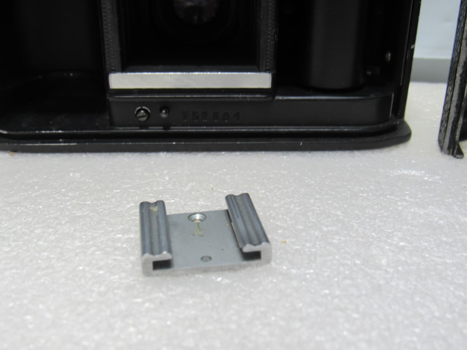 Vintage Realist 35 35mm Film Camera (U11JJ) - Thumbnail 11