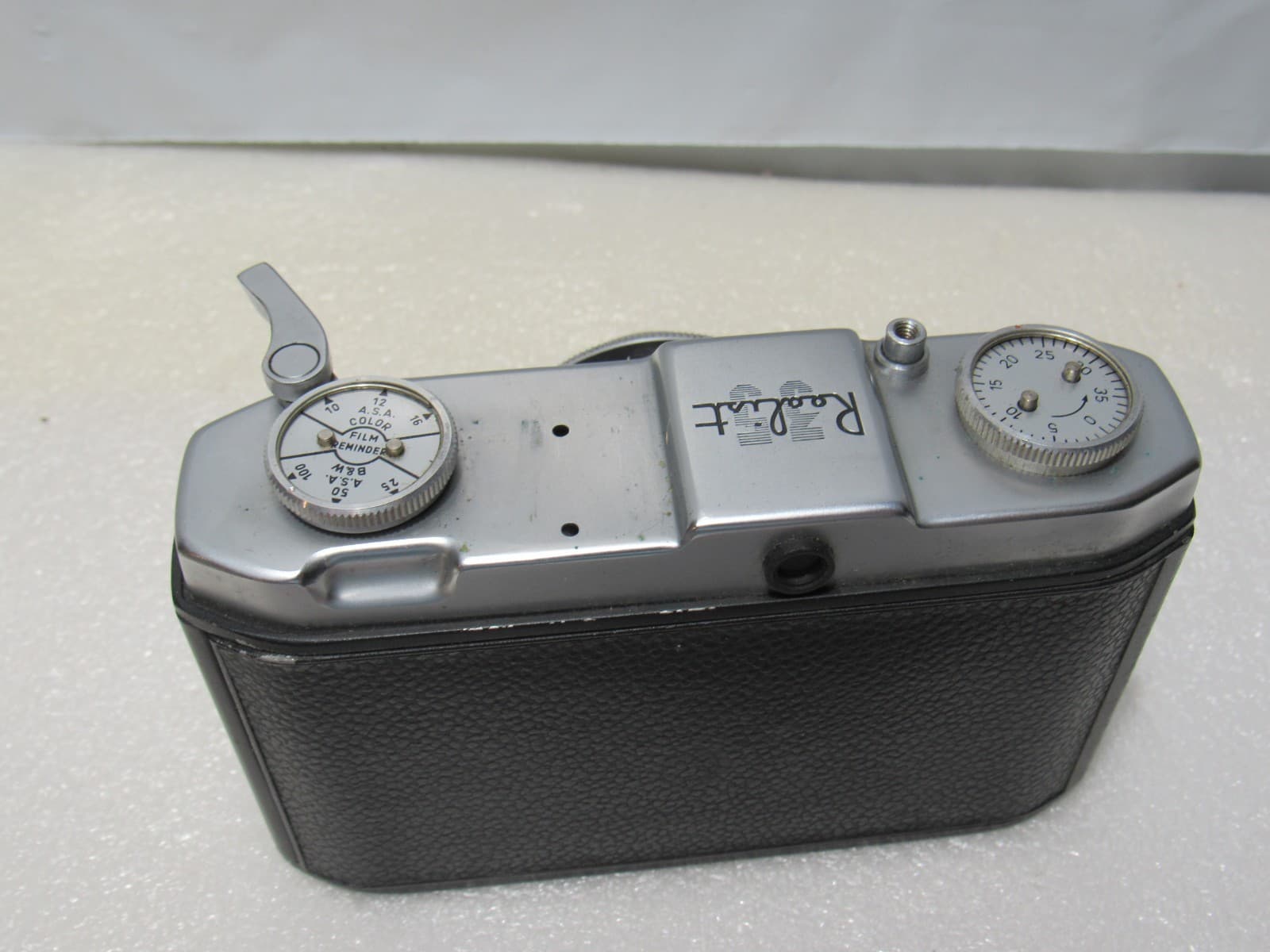 Vintage Realist 35 35mm Film Camera (U11JJ) - Thumbnail 8
