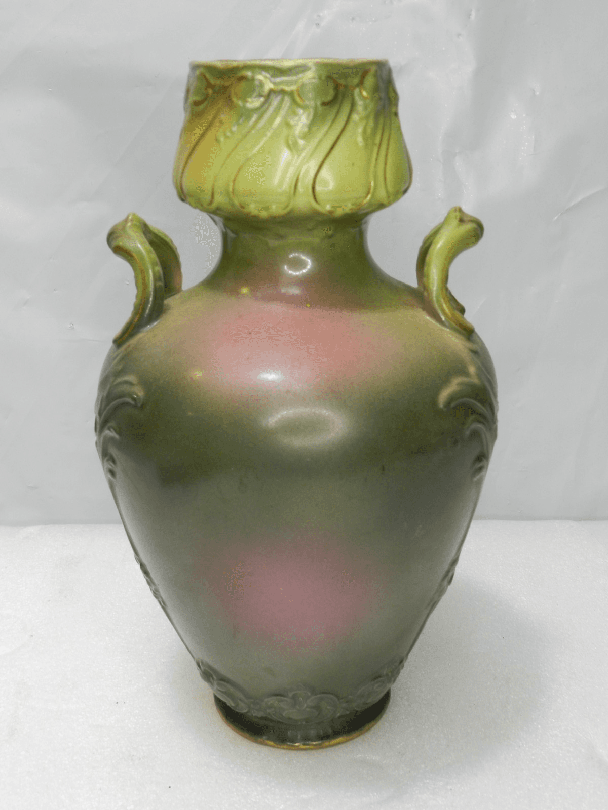 Vintage Royal Bonn 8" Cottage/Farm Scene Vase Germany Double Handle (F44JJ) - Thumbnail 4
