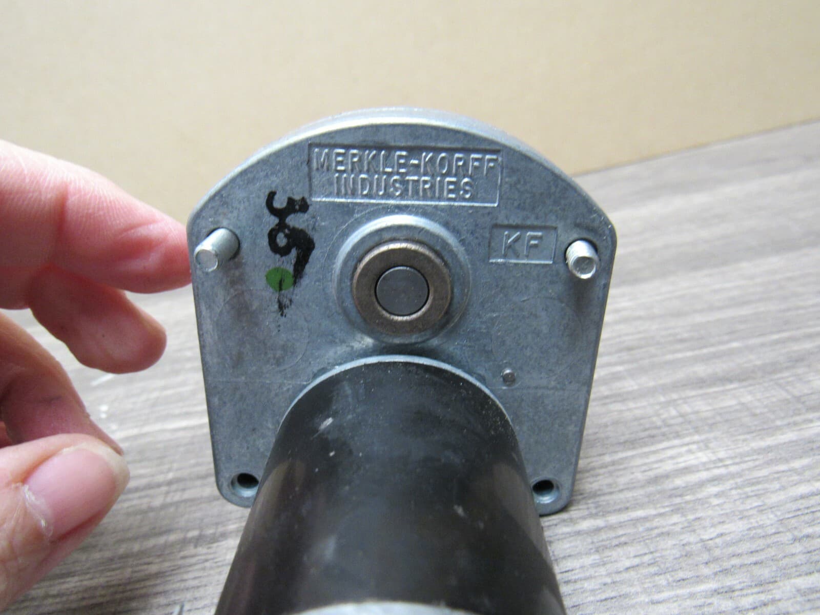New Merkle Korff 24VDC model ES3812-AR Gear Motor Y32K - Thumbnail 4