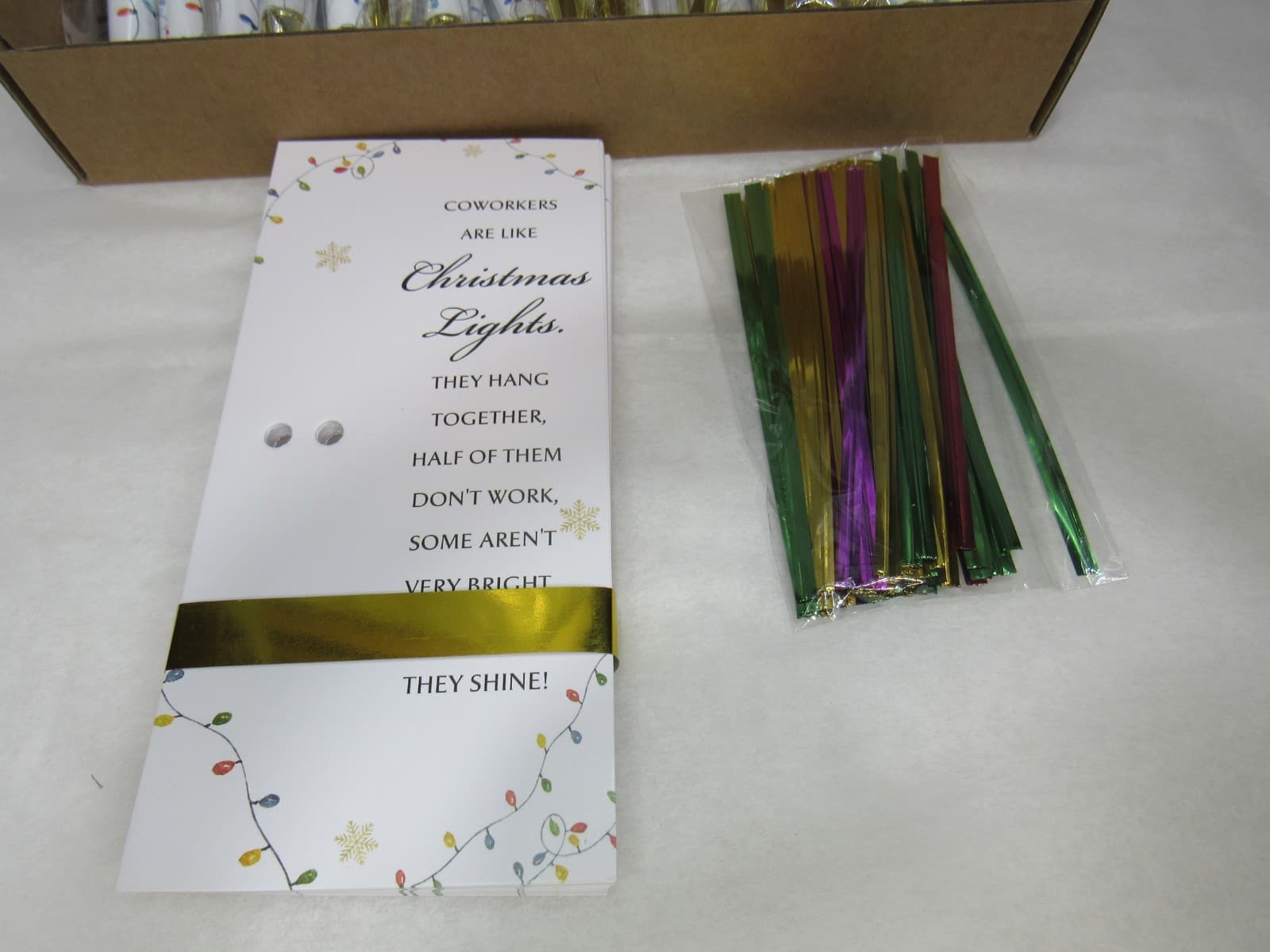 Sayglossy 40 PC Set Coworker Staff Christmas Ink Pen Gift Set (J82J) - Thumbnail 3