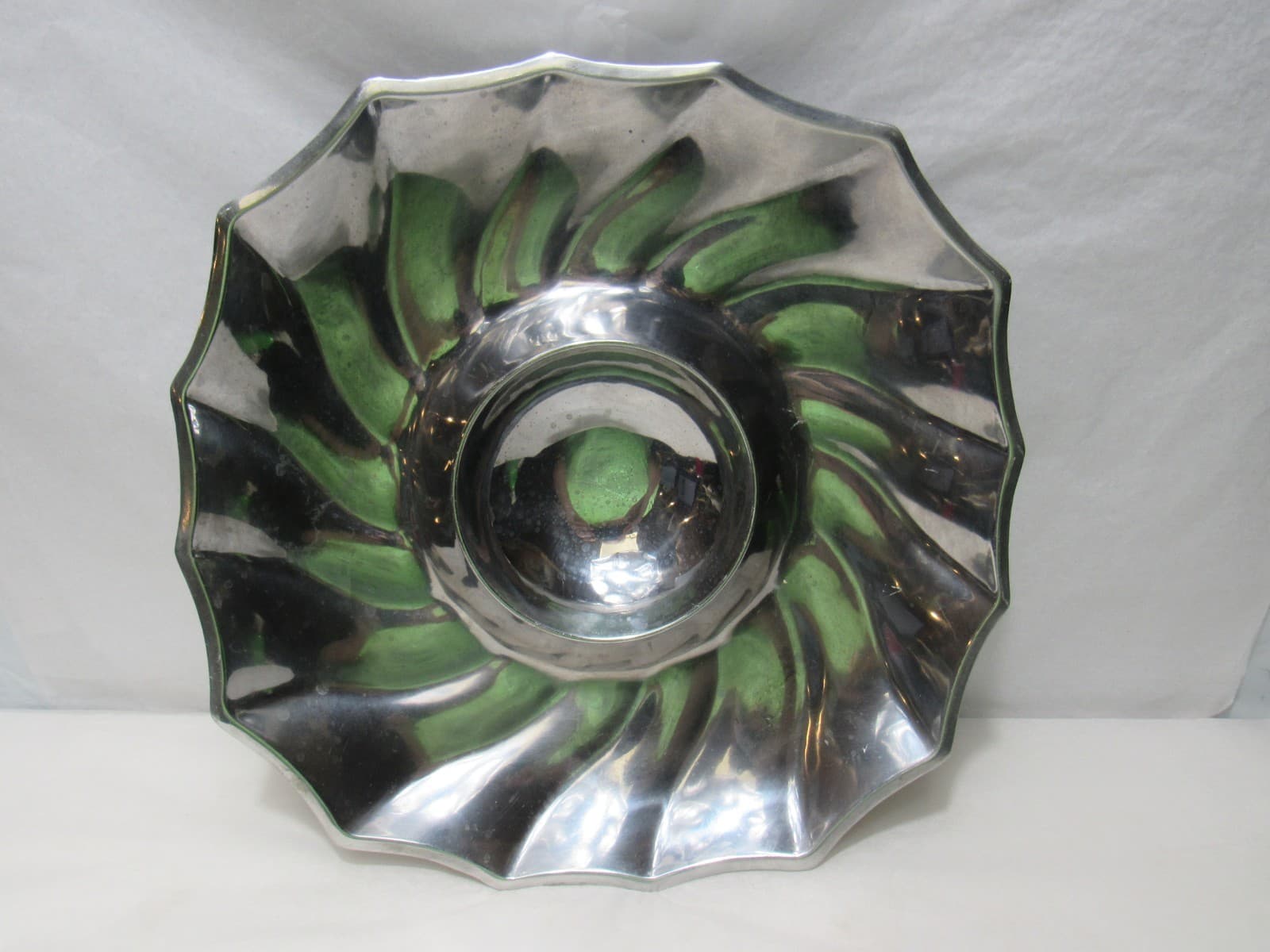 Wilton Armetale Silver Scalloped Appetizer Dip Tray Plate 10.5" (J86K)
