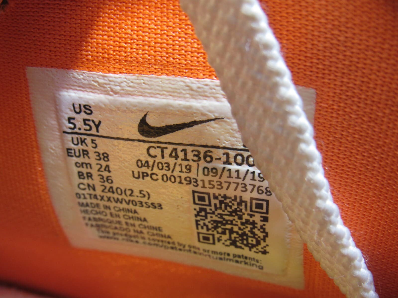Nike Lebron Shoe 17 Future Air CT4136-100 Sneaker White Orange 5.5Y Women 7 (L45 - Thumbnail 6