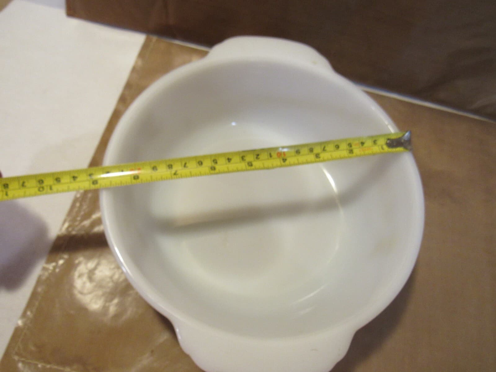 Vintage Fire King Round 2 Qt. Baking Dish Wheat Pattern #448 Milk Glass i89K - Thumbnail 6