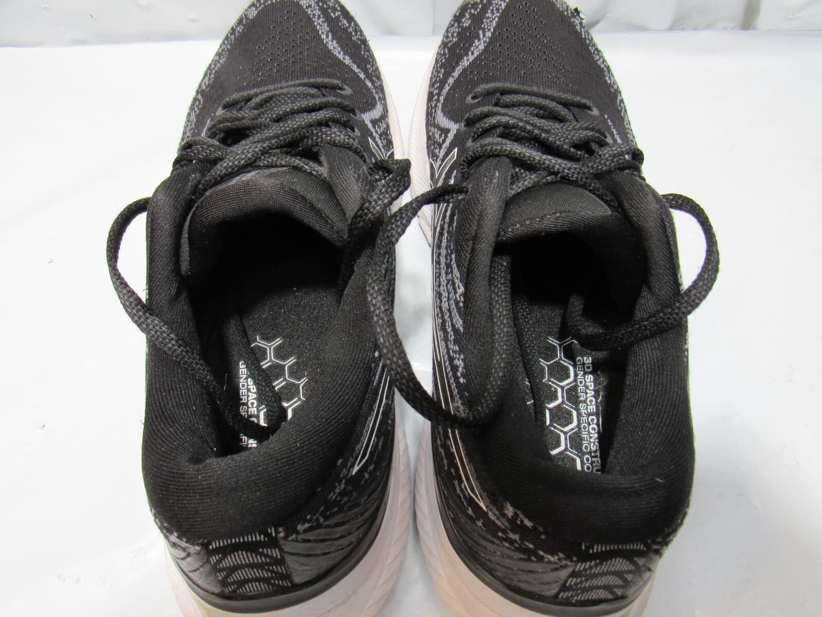 ASICS GEL-Kayano 29 Black/White Running Walking Shoes 1011B440-002 size 9.5 Q72 - Thumbnail 4
