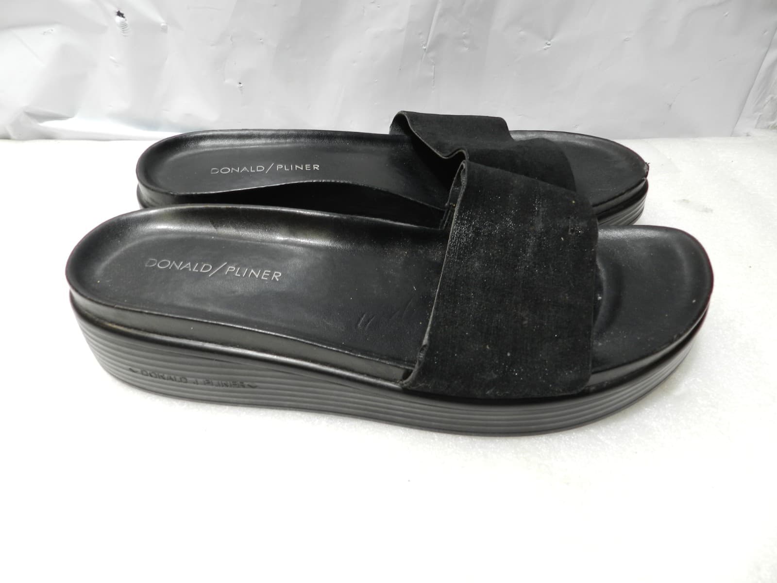 Donald Pliner Sandals Womens 9 US, Black FIFI Slide Wedge Platform Thong (H18K) - Thumbnail 4