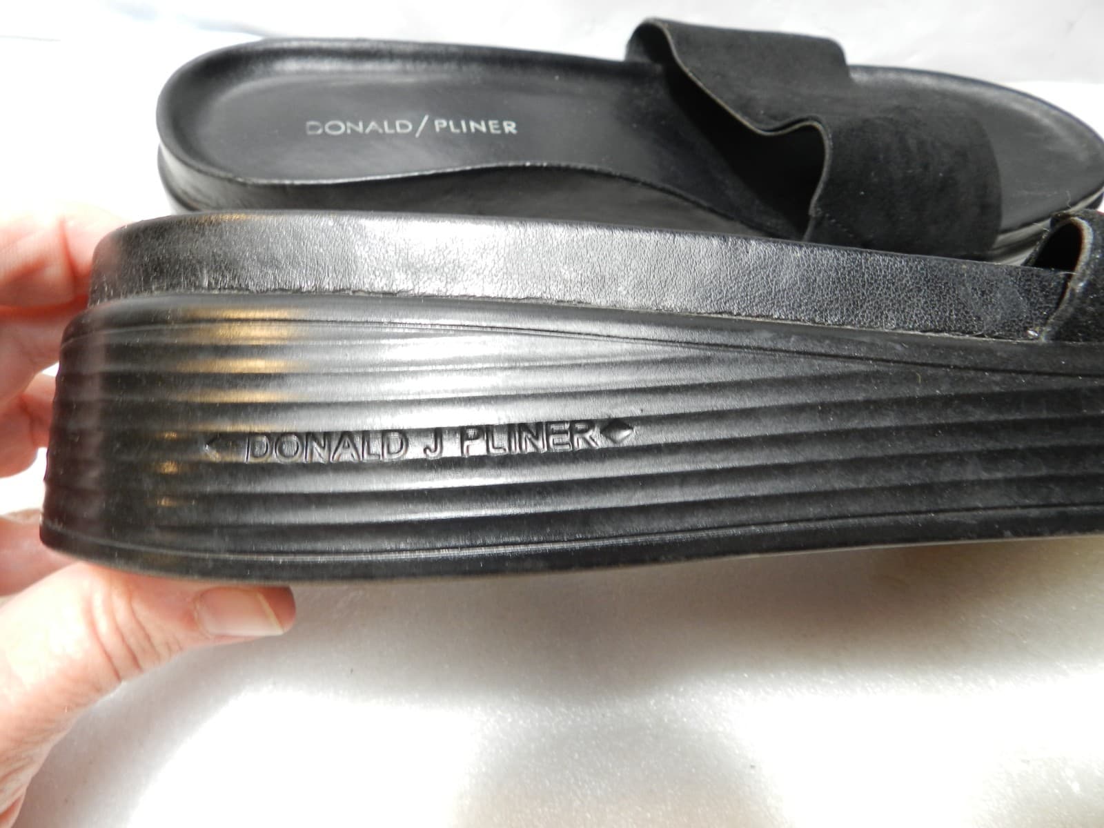 Donald Pliner Sandals Womens 9 US, Black FIFI Slide Wedge Platform Thong (H18K) - Thumbnail 5