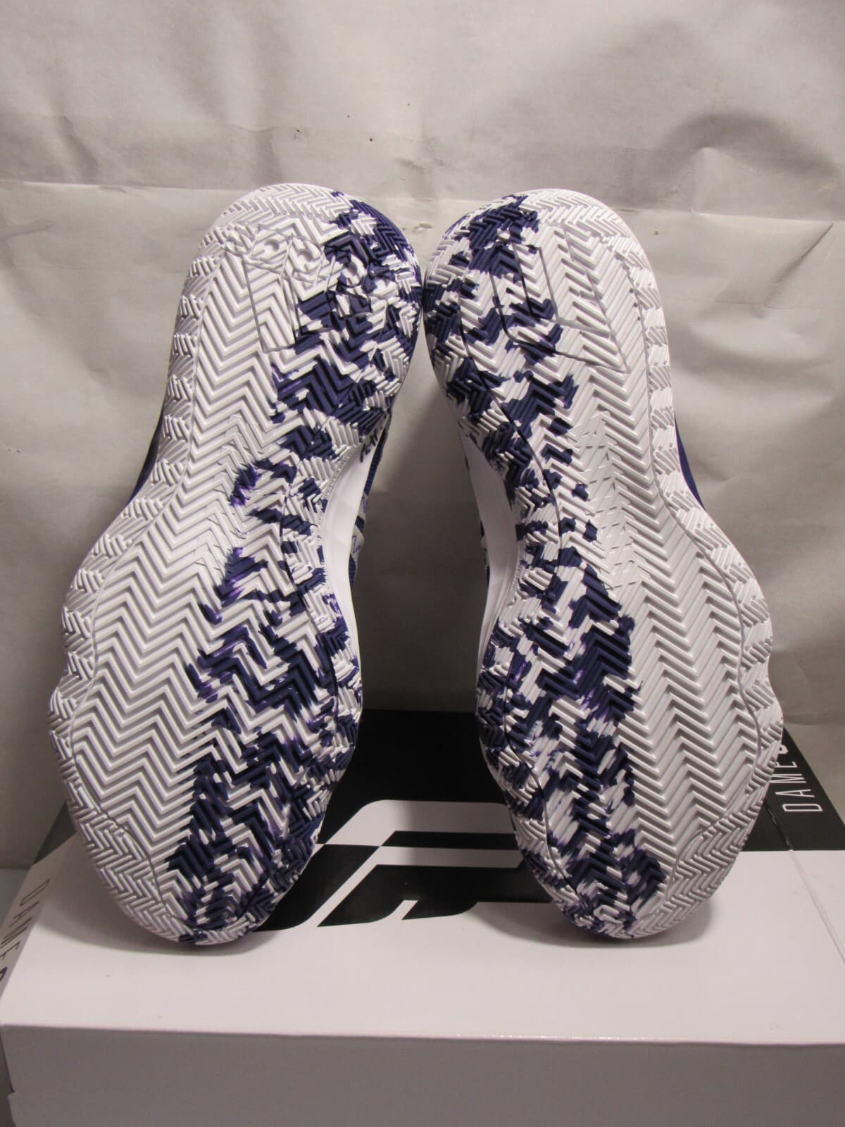 Nneka Ogwumike Signed Autographed Adidas SM Dame 6 Team Shoes WNBA Size 12 H43K - Thumbnail 11