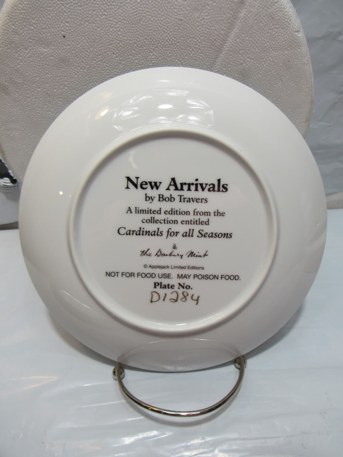8 Danbury Mint Collector Plate Cardinals for All Seasons -Bob Travers (O40M) - Thumbnail 7