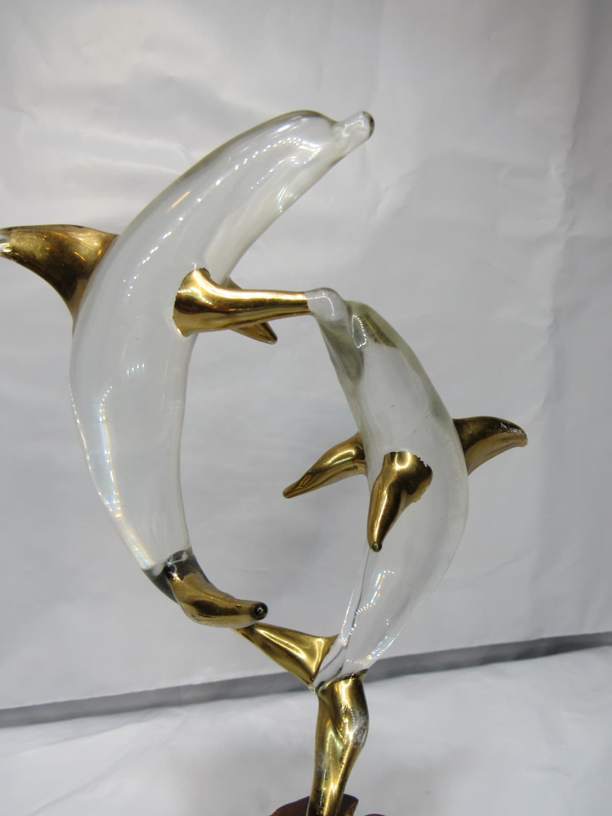 Glass Double Dolphins 22KT Gold Fins Burled Wood (S67M) - Thumbnail 2