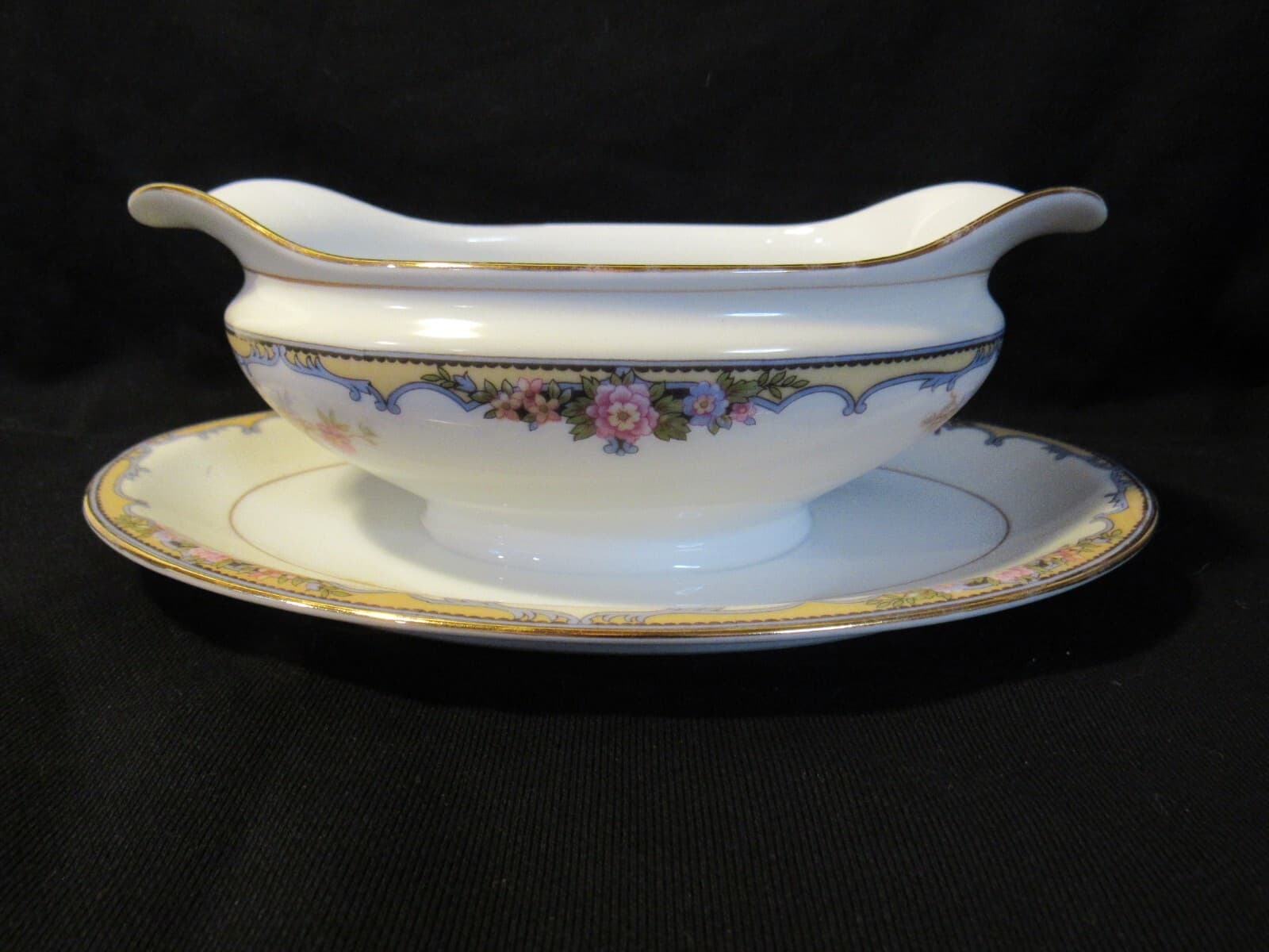 Noritake M Japan Oxford Bone China Gravy Boat with Attached Plate Gilt Trim J1K - Thumbnail 4