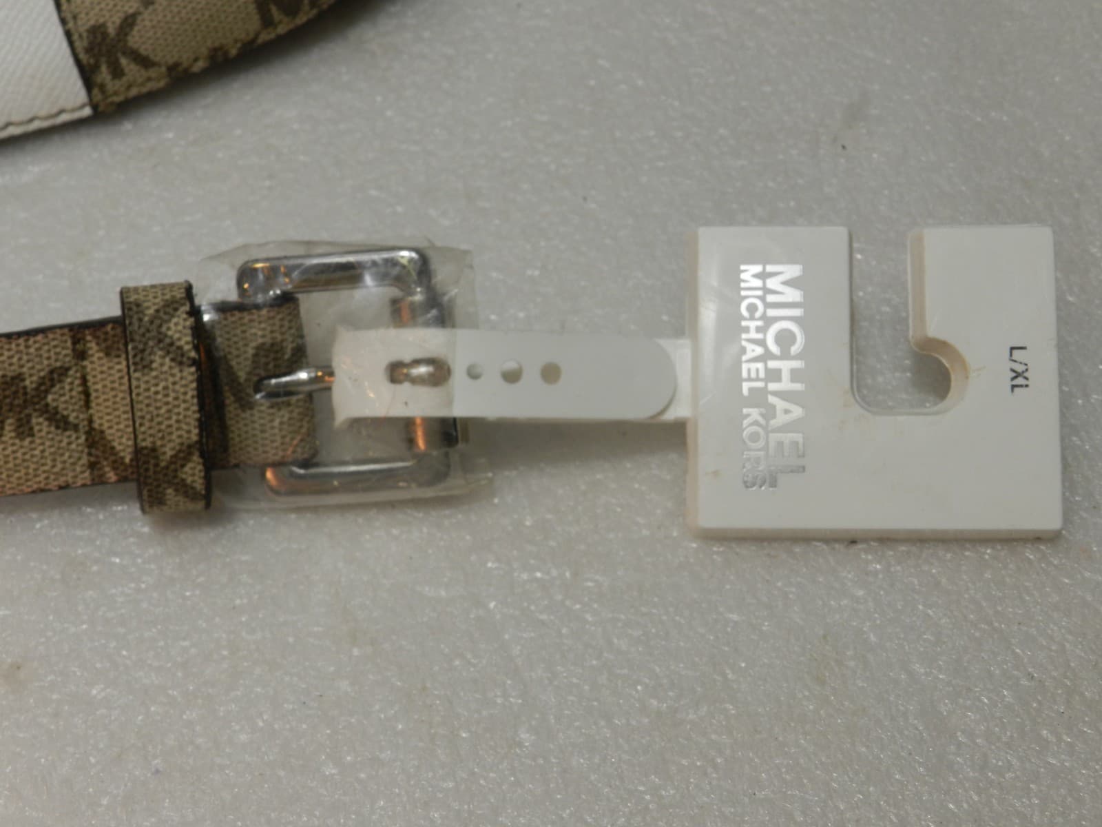 Michael Kors Signature Logo Fanny/Hip Pack Belt Bag Large/XL Tan/White New (X4K) - Thumbnail 3