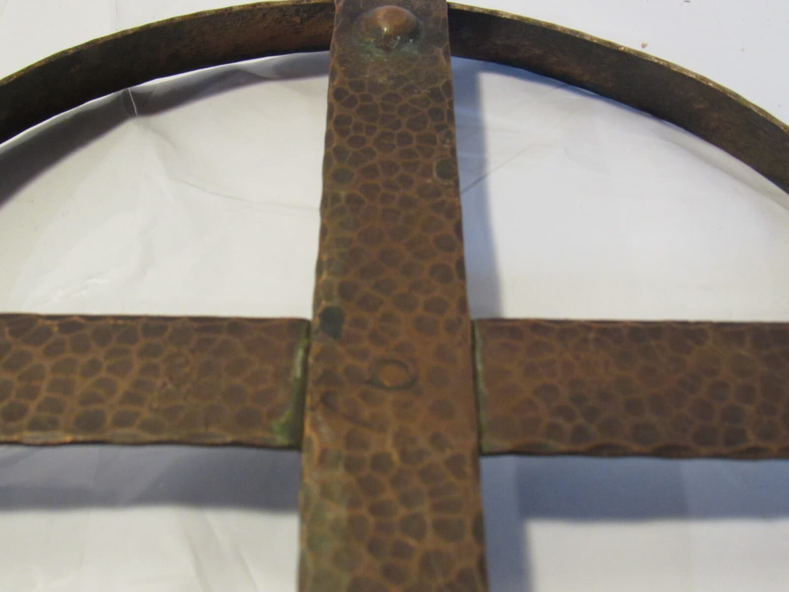Antique Hammered Copper Stoneware Pot Dish Cradle Carrier Stand Trivet Z68S - Thumbnail 6