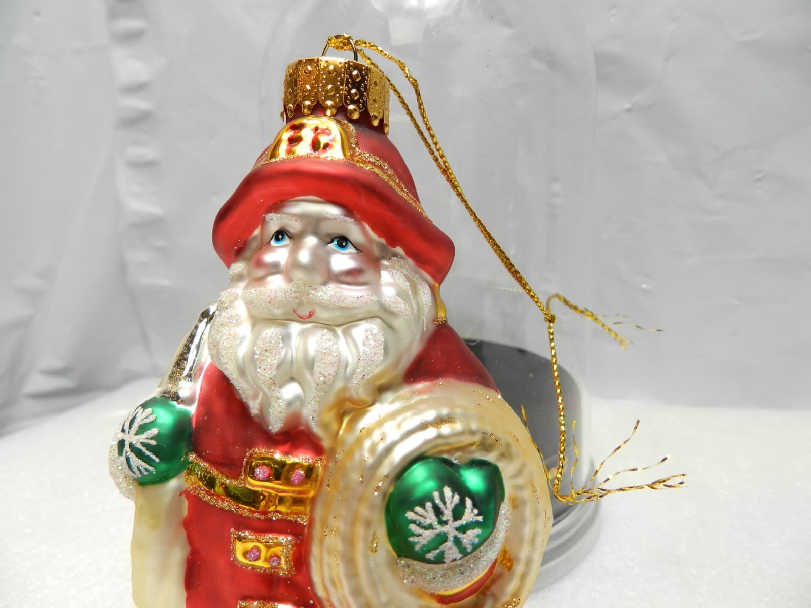 Unique Treasure Limited Series Glass Ornament Fireman Santa Glass Ornament (Z4M) - Thumbnail 2
